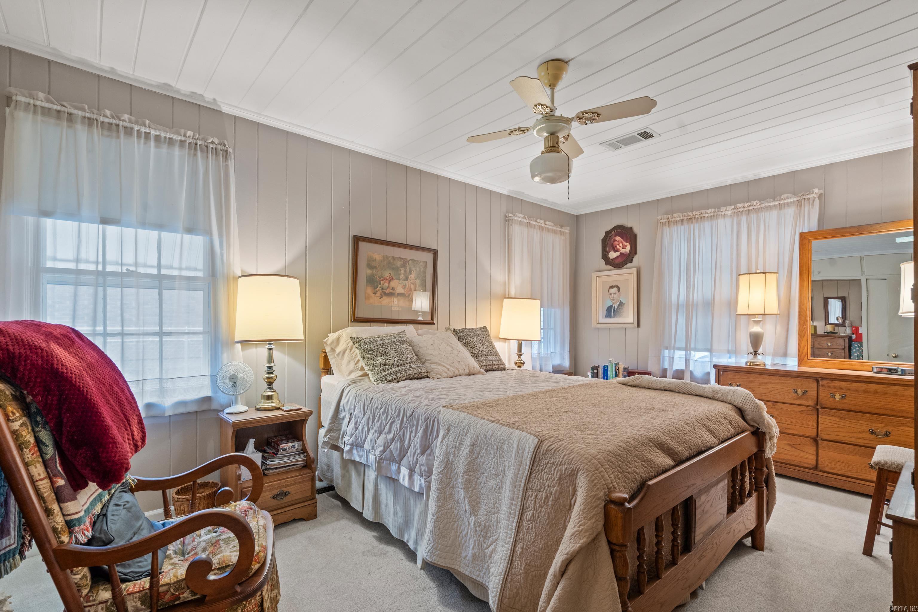 365  Lakeland  Hot Springs, AR