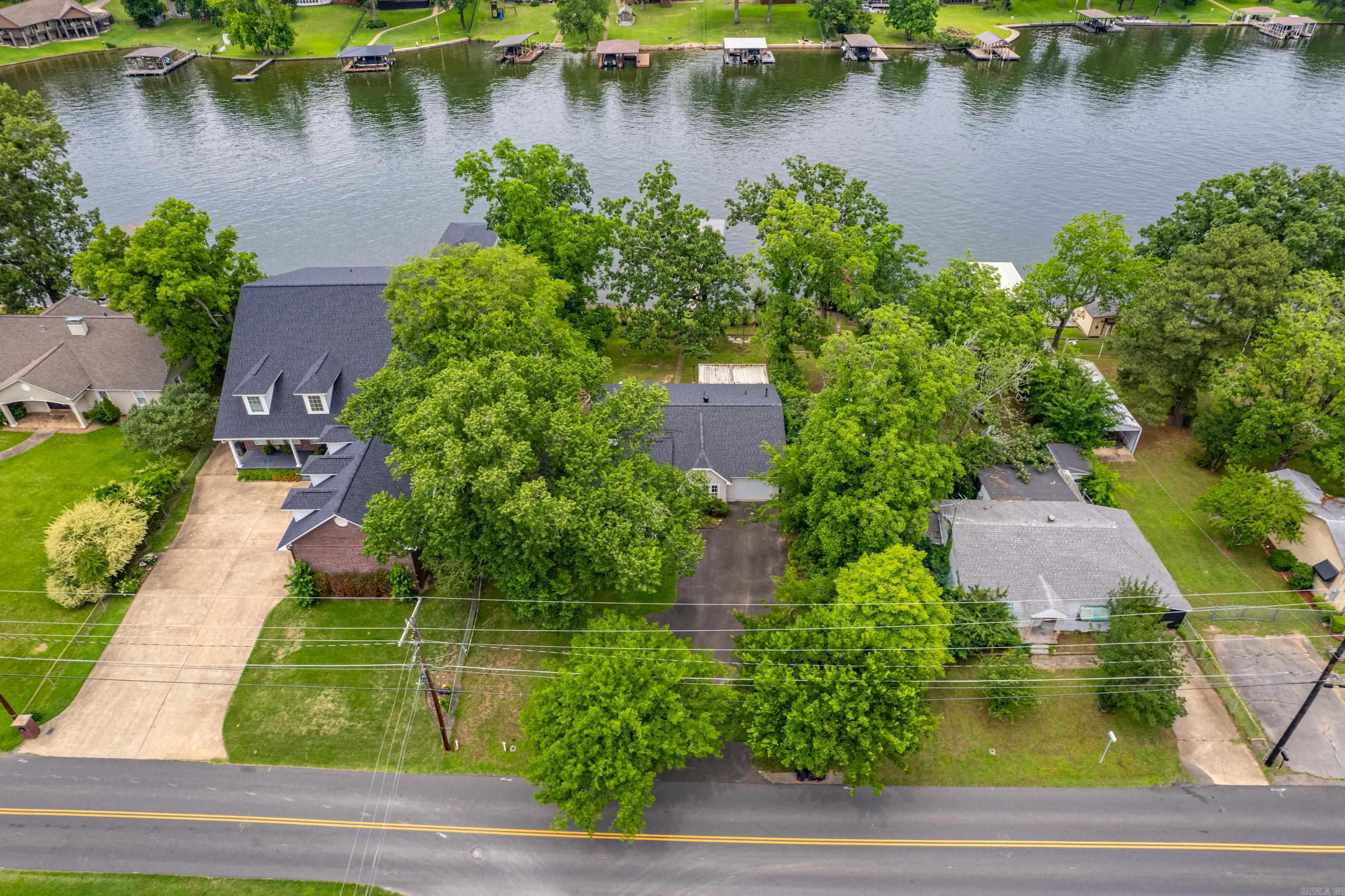 365  Lakeland  Hot Springs, AR
