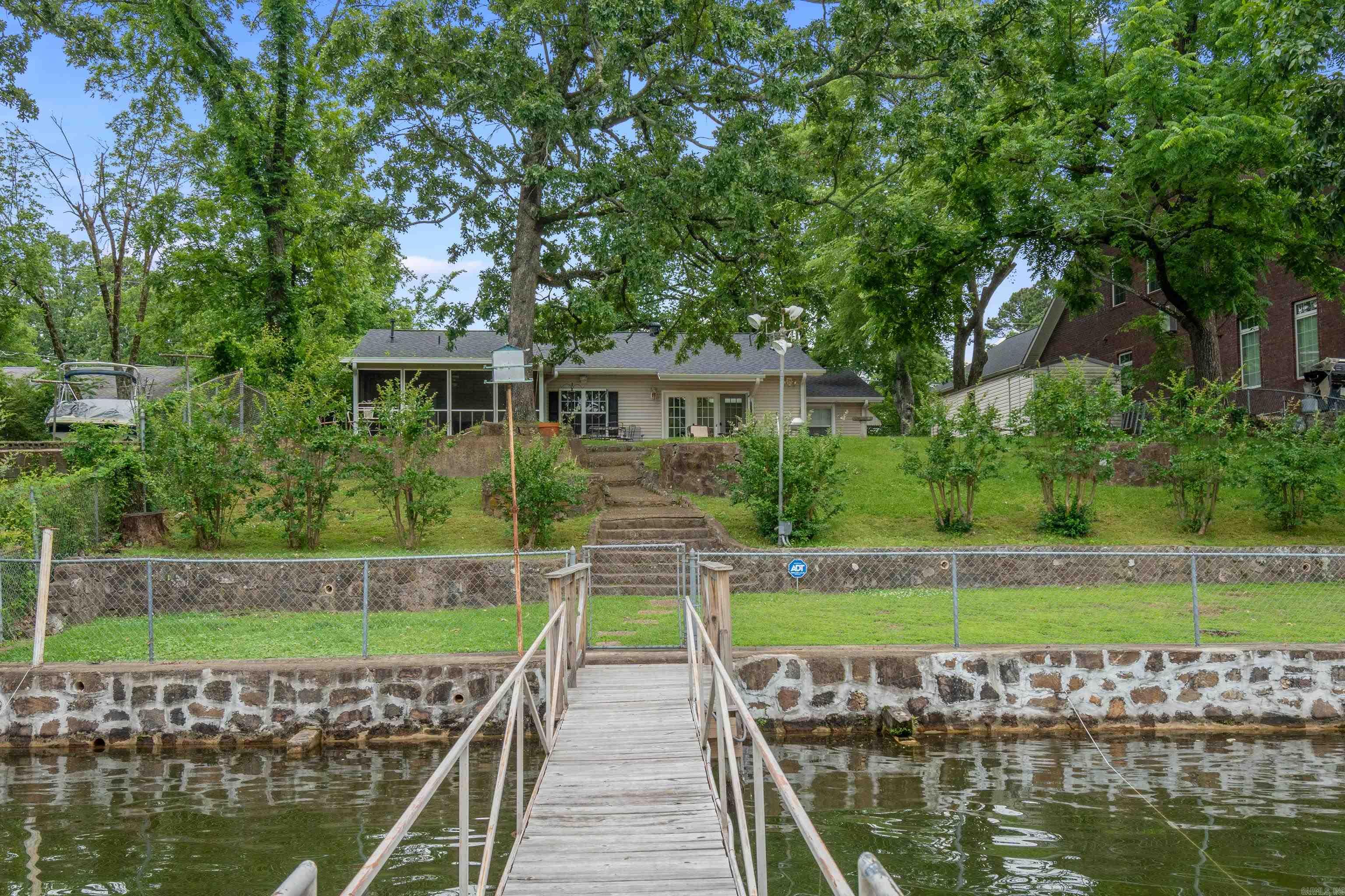 365  Lakeland  Hot Springs, AR