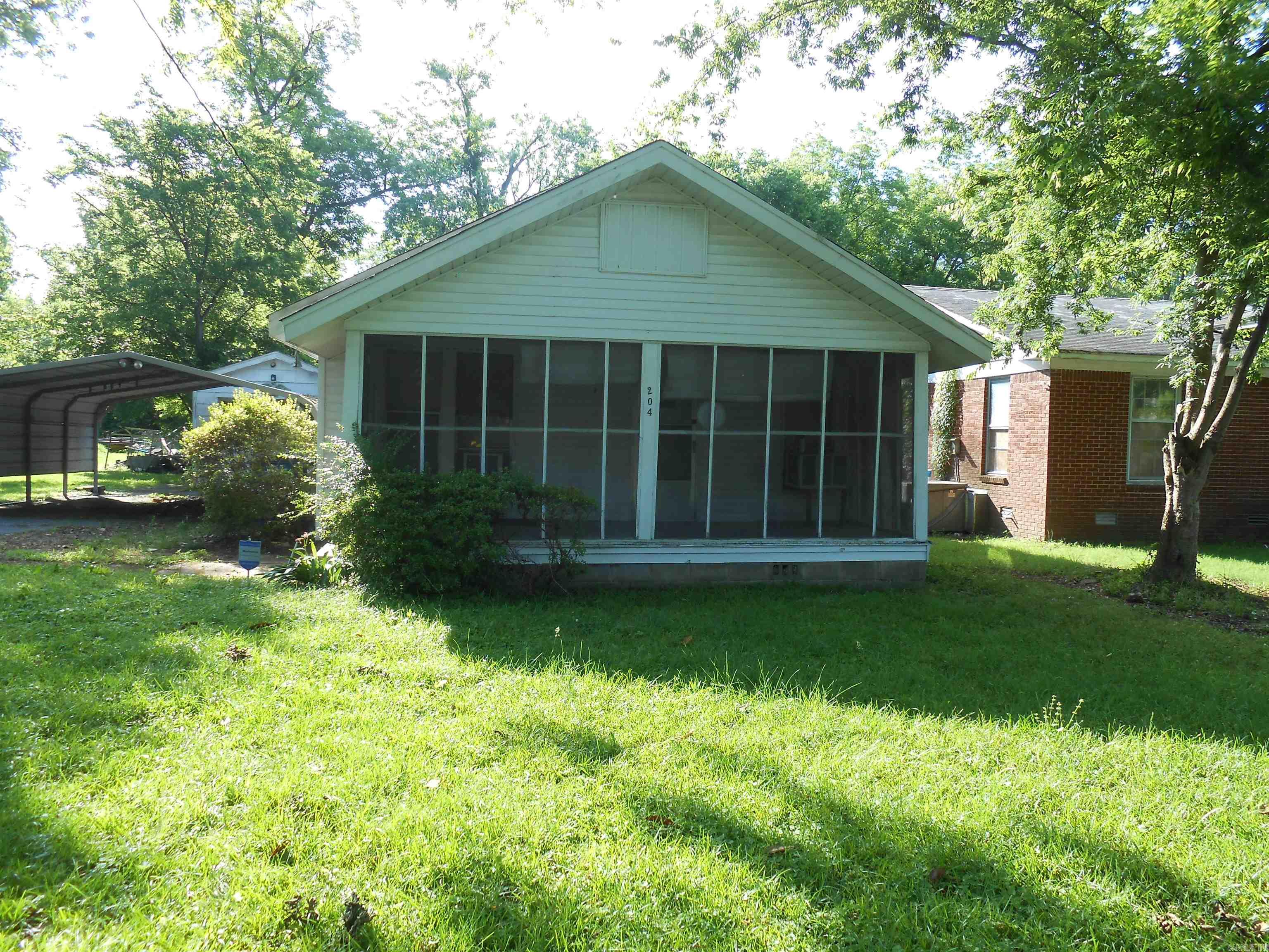 204  Water St  North Little Rock, AR