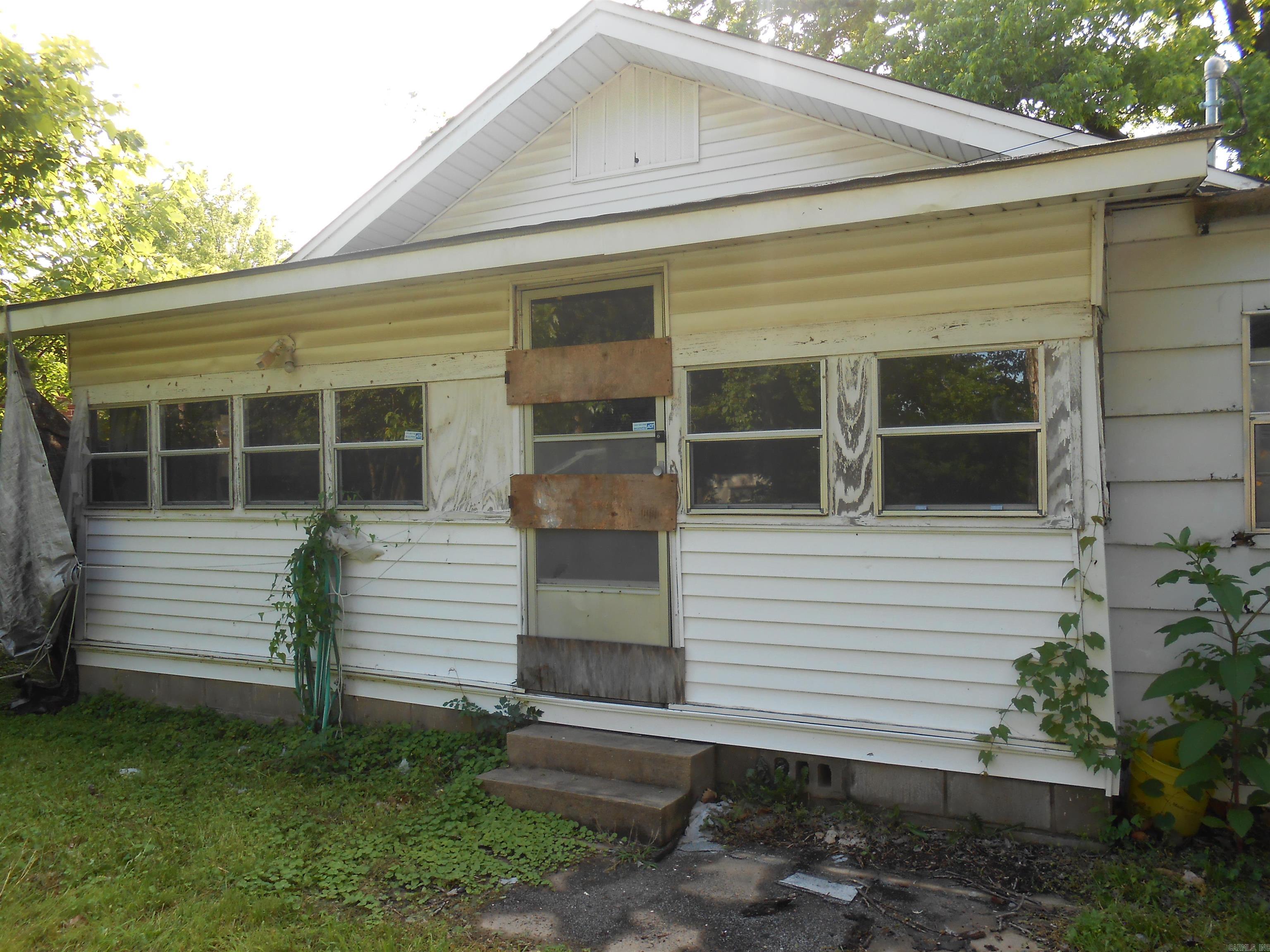 204  Water St  North Little Rock, AR