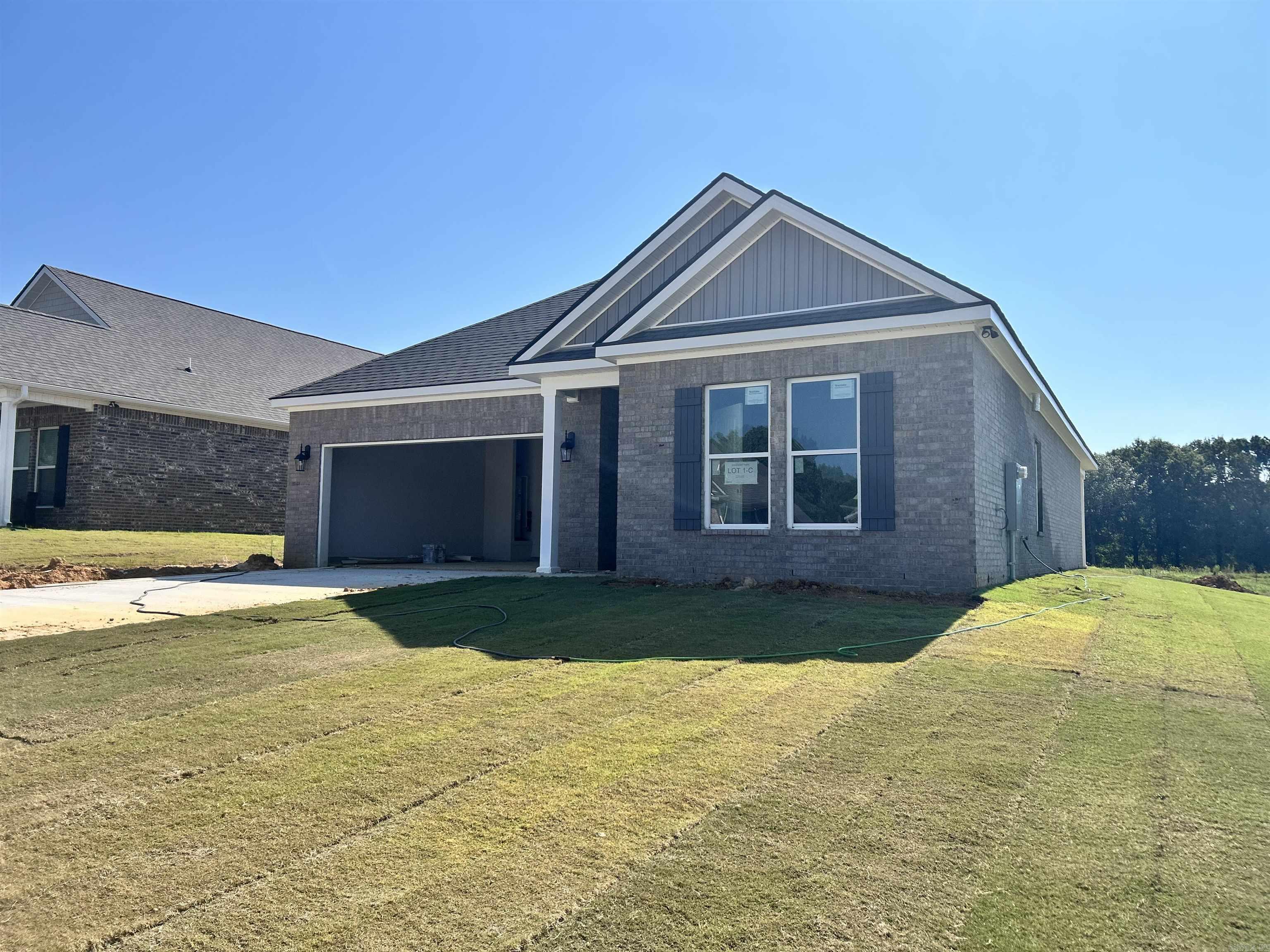 750 Edgemont Circle