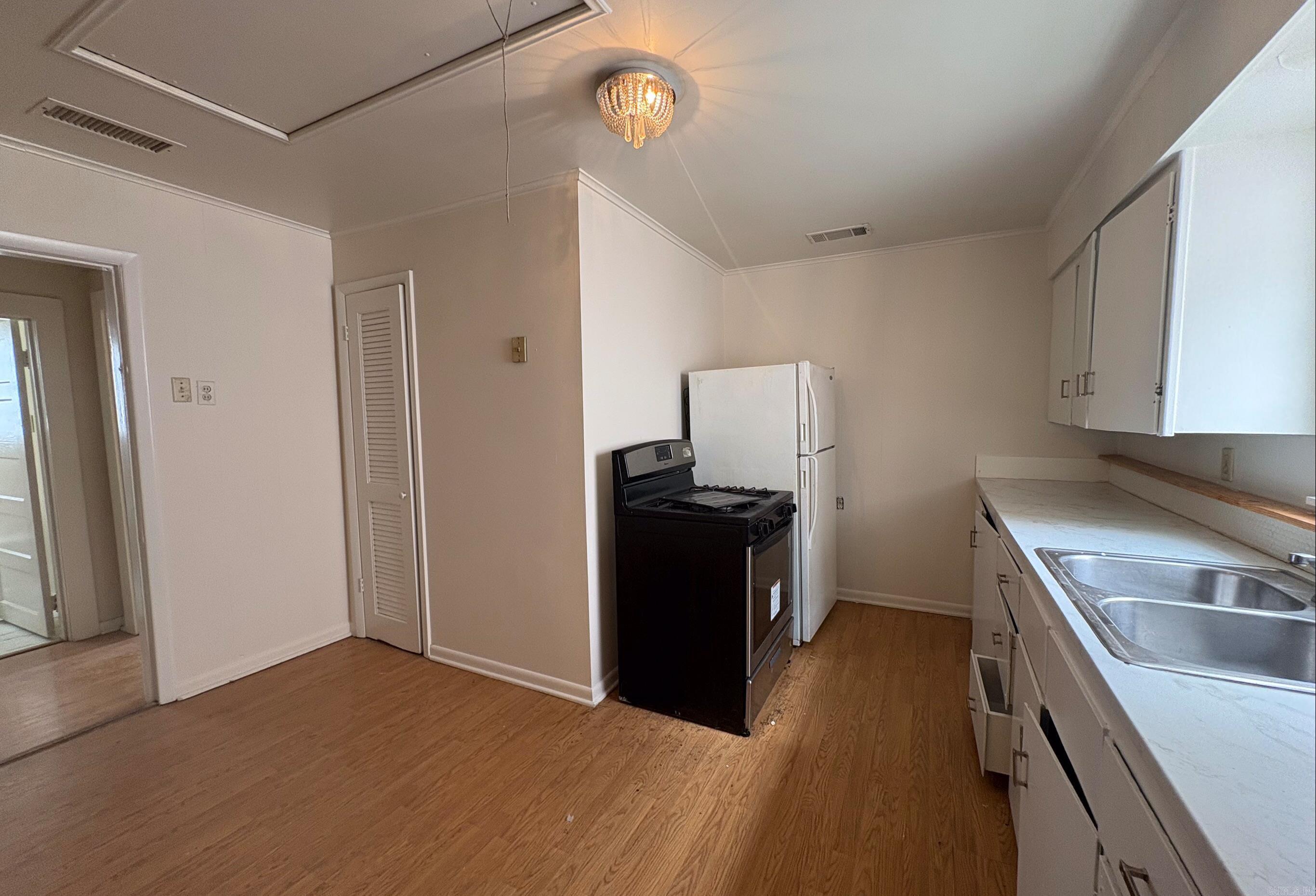 1617  Maple  North Little Rock, AR