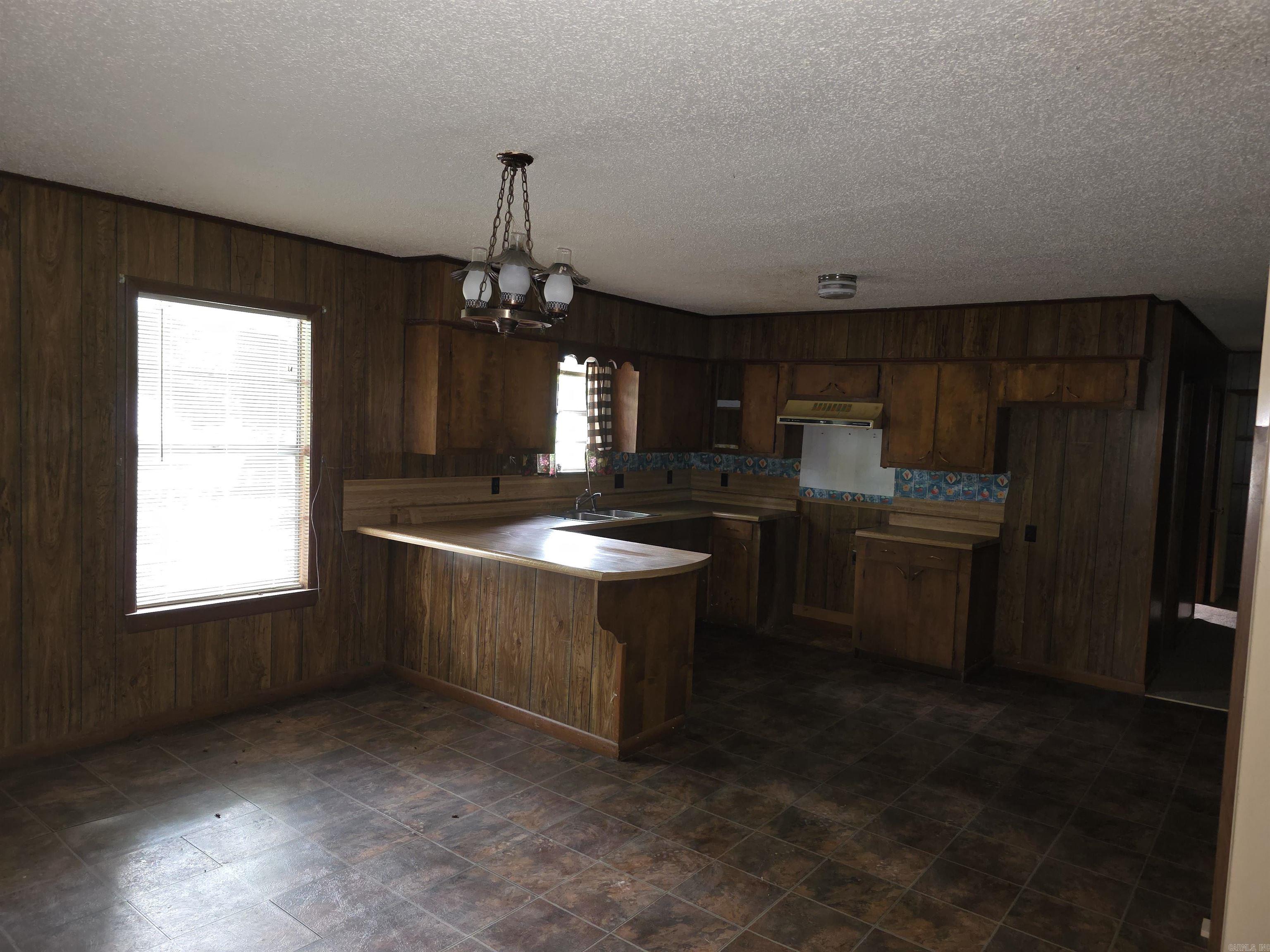 85  Bailey  Morrilton, AR