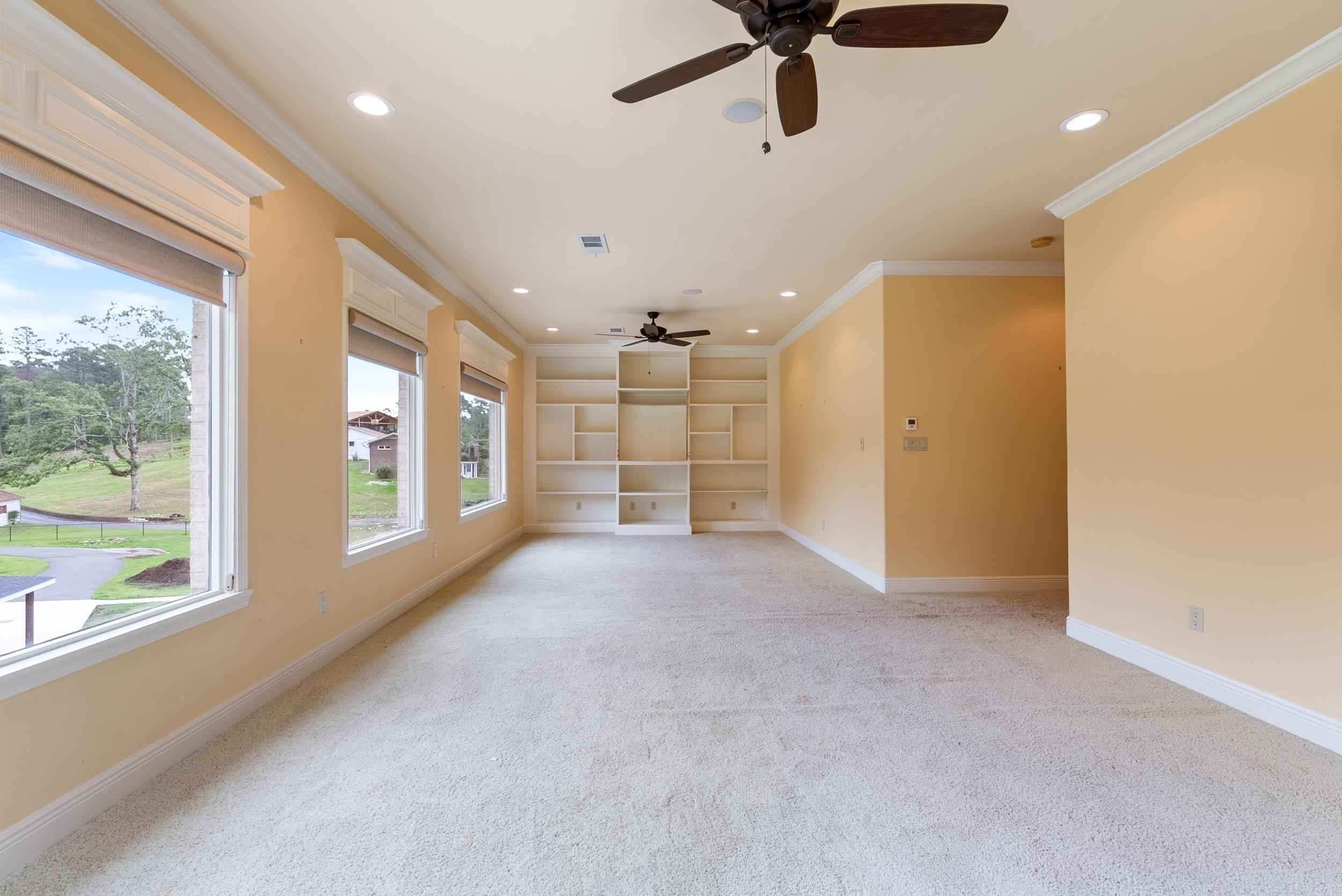 261  Peninsula  Hot Springs, AR