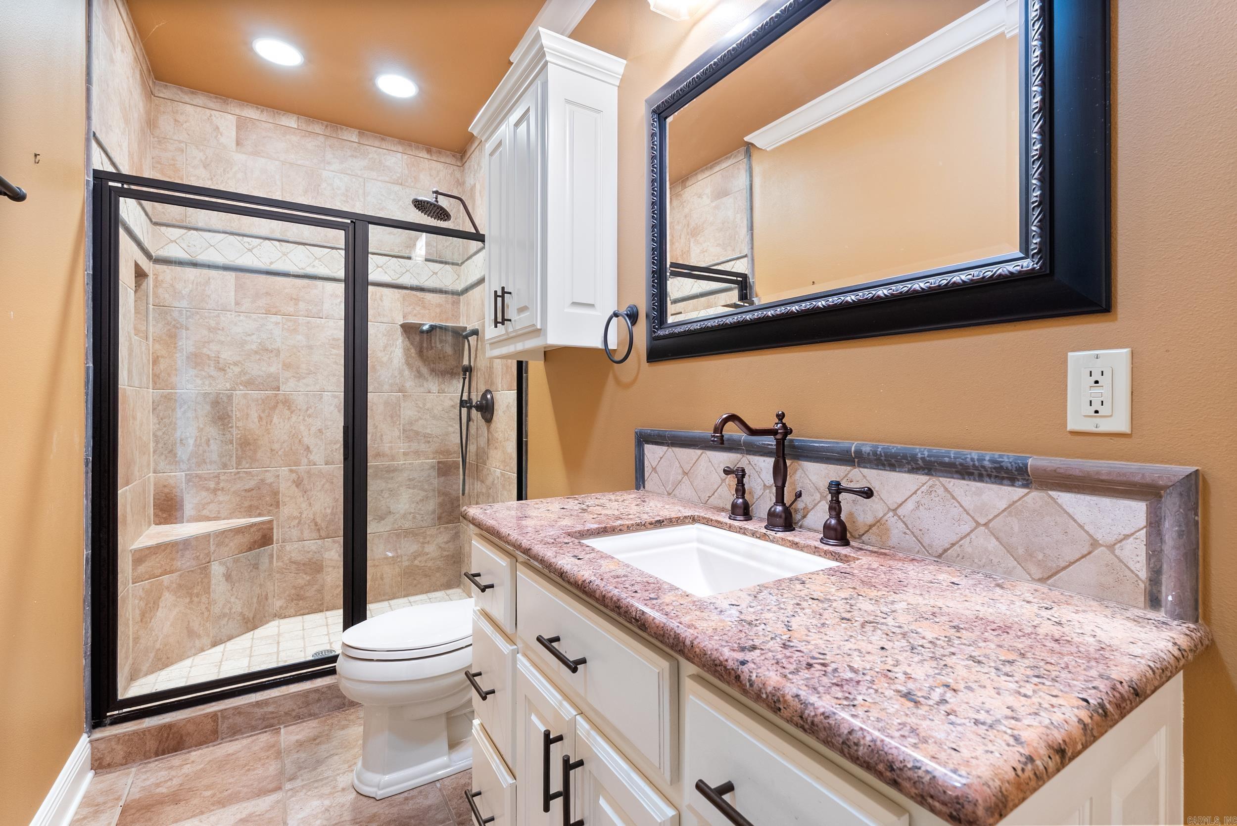 261  Peninsula  Hot Springs, AR