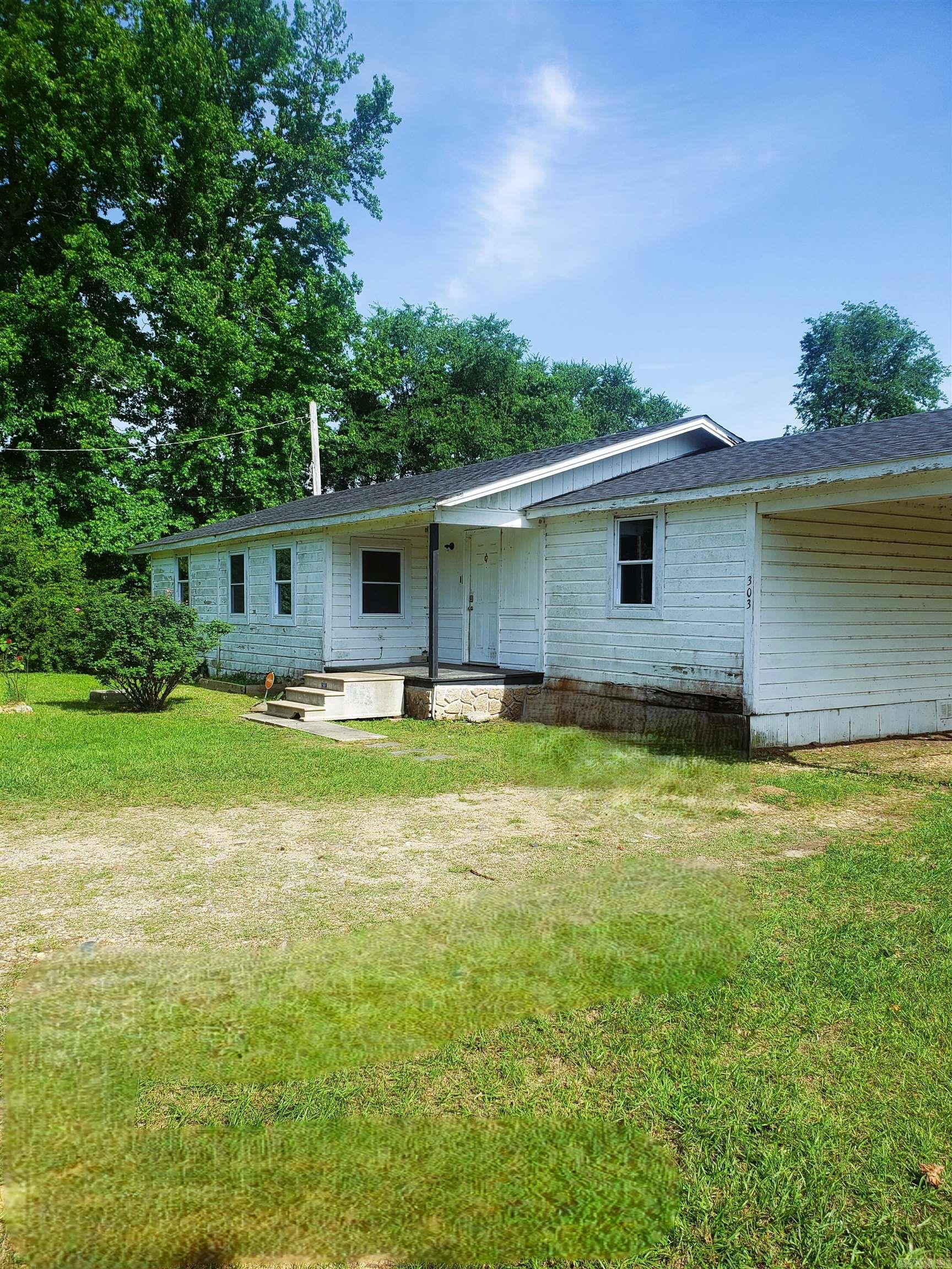 303  0ld Center Point  Nashville, AR