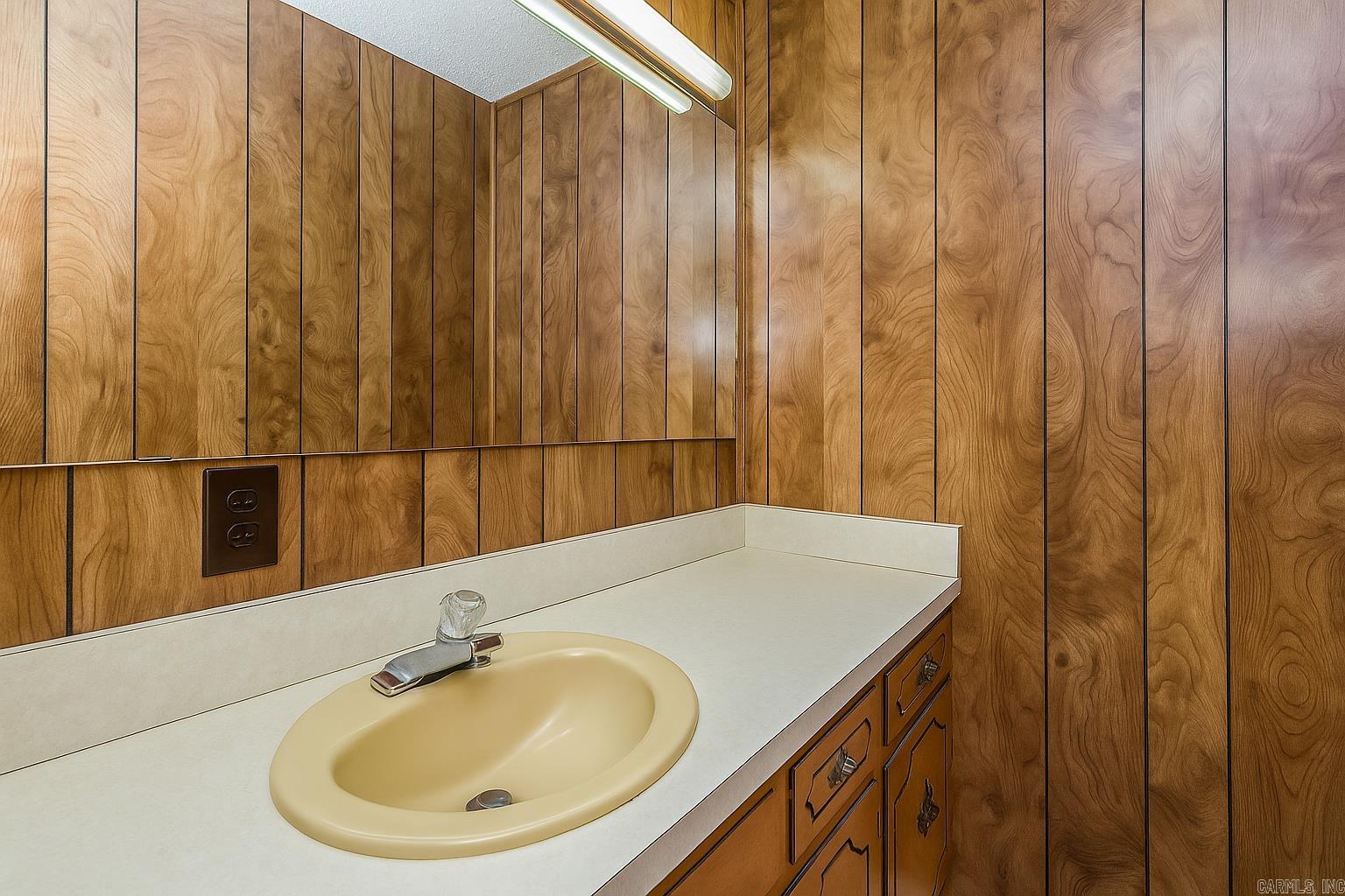 253  Kight Road  Malvern, AR