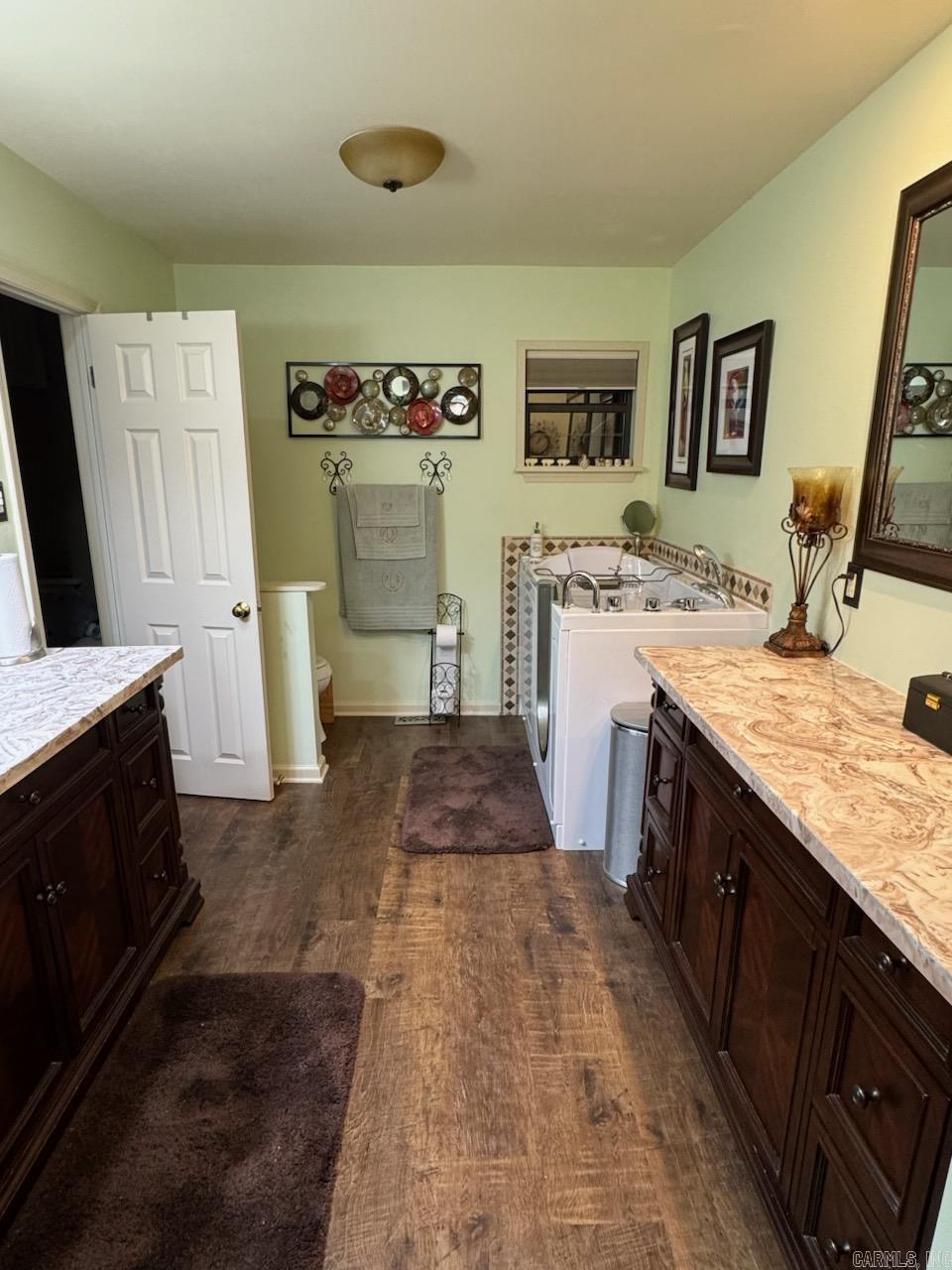 112  Robinhood  Hot Springs, AR