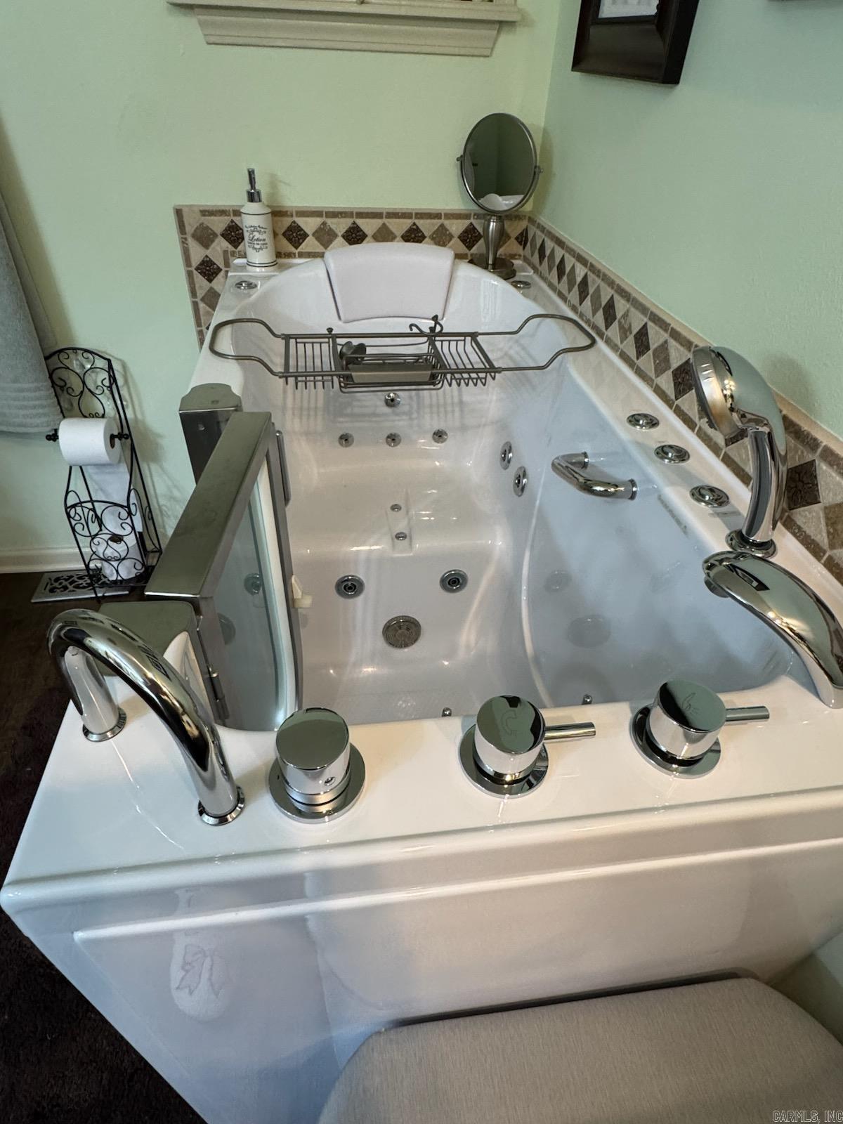 112  Robinhood  Hot Springs, AR