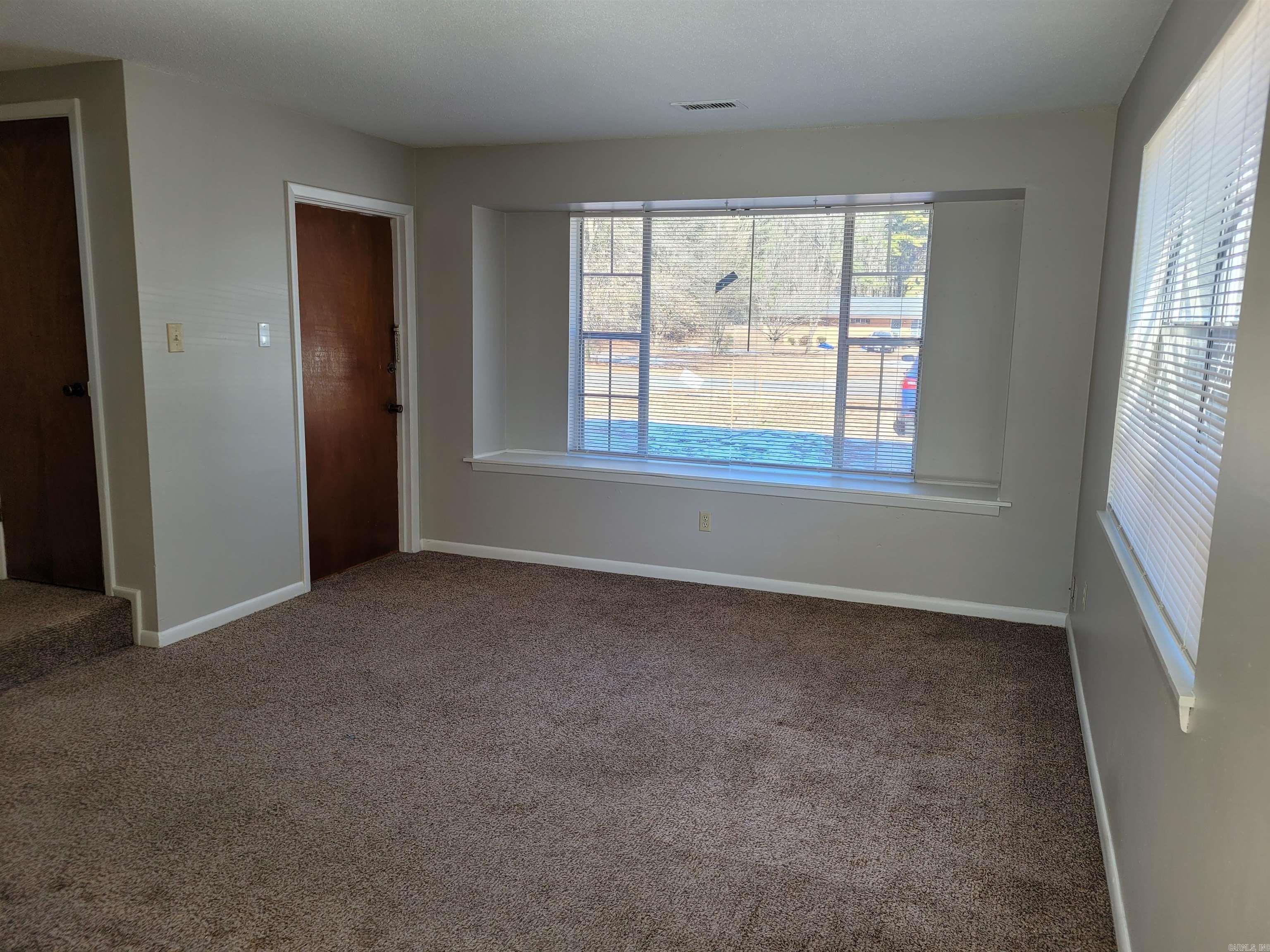 1311 / 1317  Madden  Jacksonville, AR