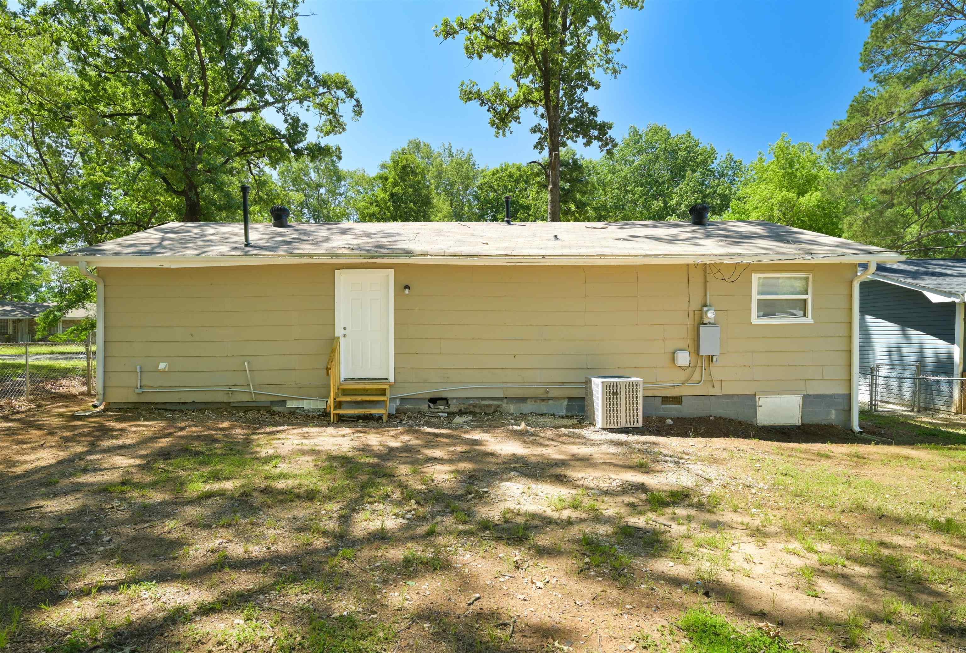 7710  Bradley Dr  Little Rock, AR
