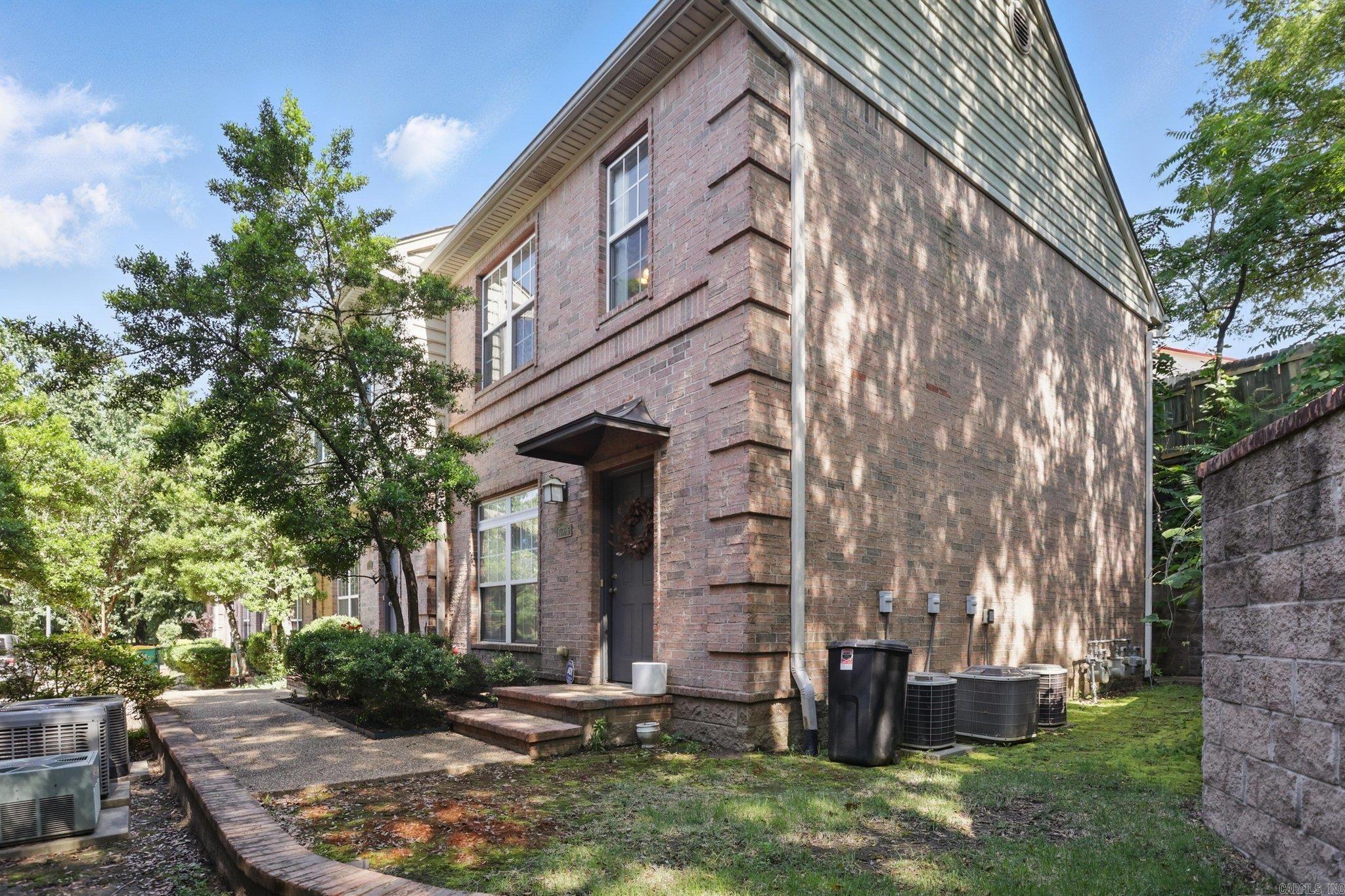 7106  Ohio St  Little Rock, AR