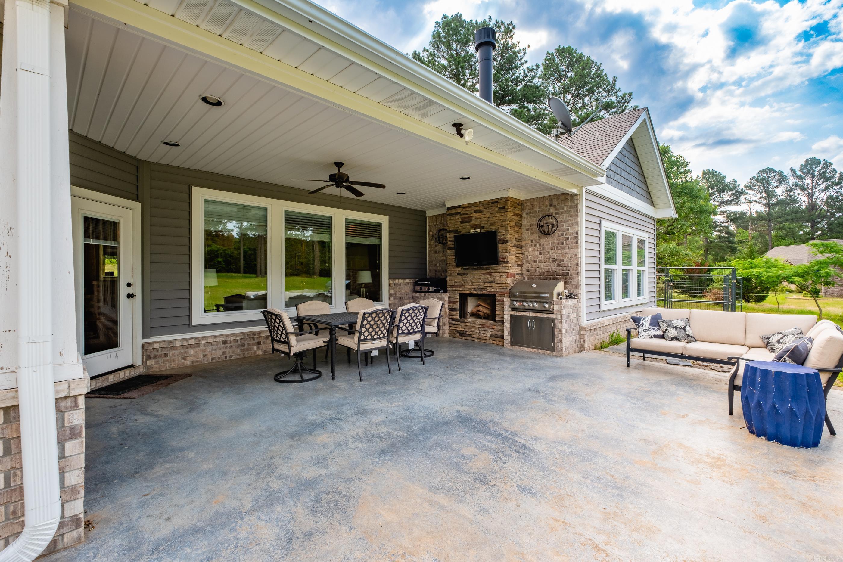 853  Rushing Rd  Little Rock, AR