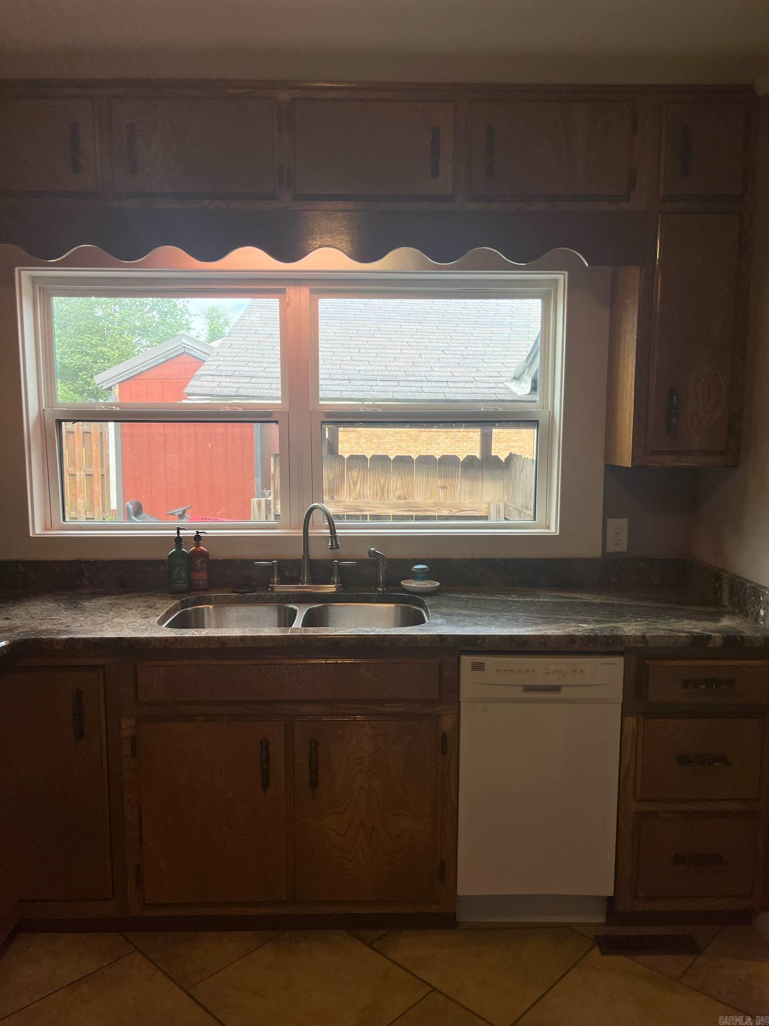 1809  Church Ave  Mena, AR