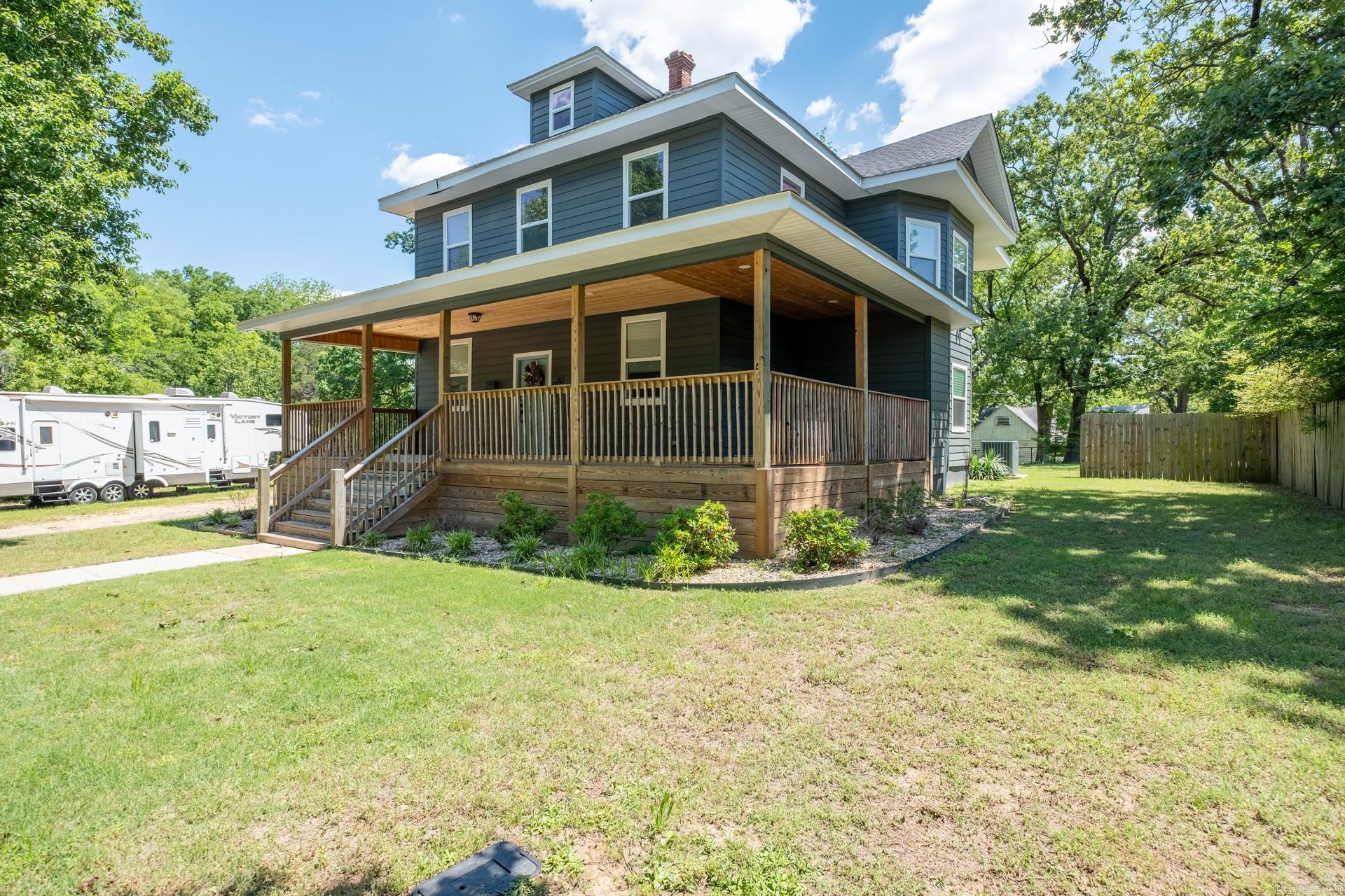 2103  Wolfe  Little Rock, AR