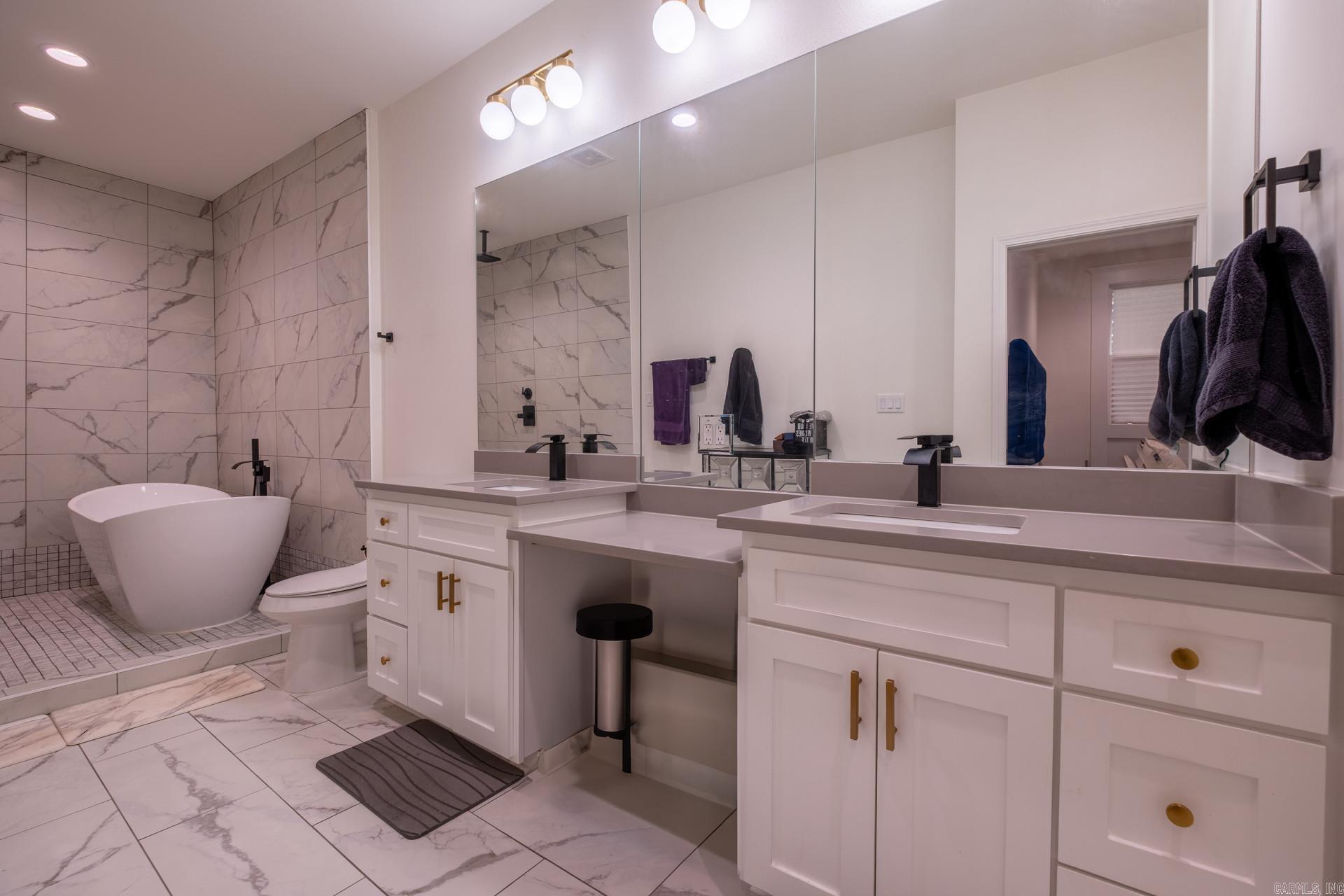 2103  Wolfe  Little Rock, AR