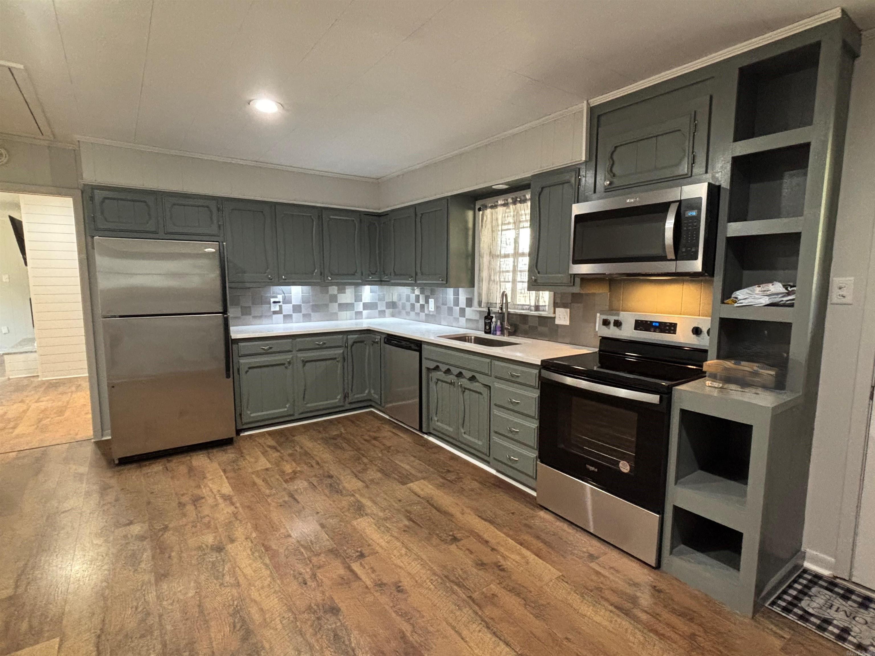 6  Pinewood  Arkadelphia, AR