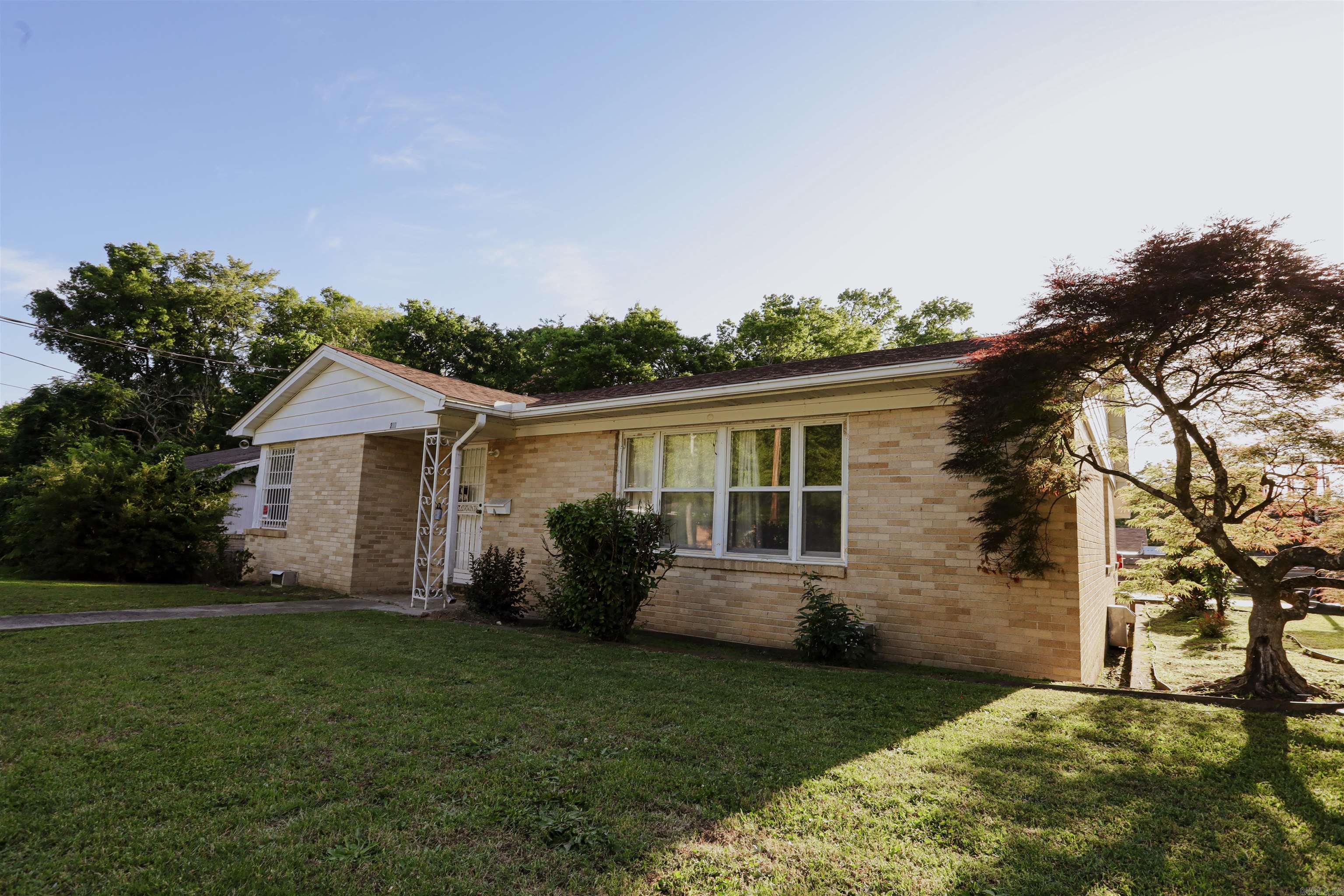 200  Sonnet  Hot Springs, AR