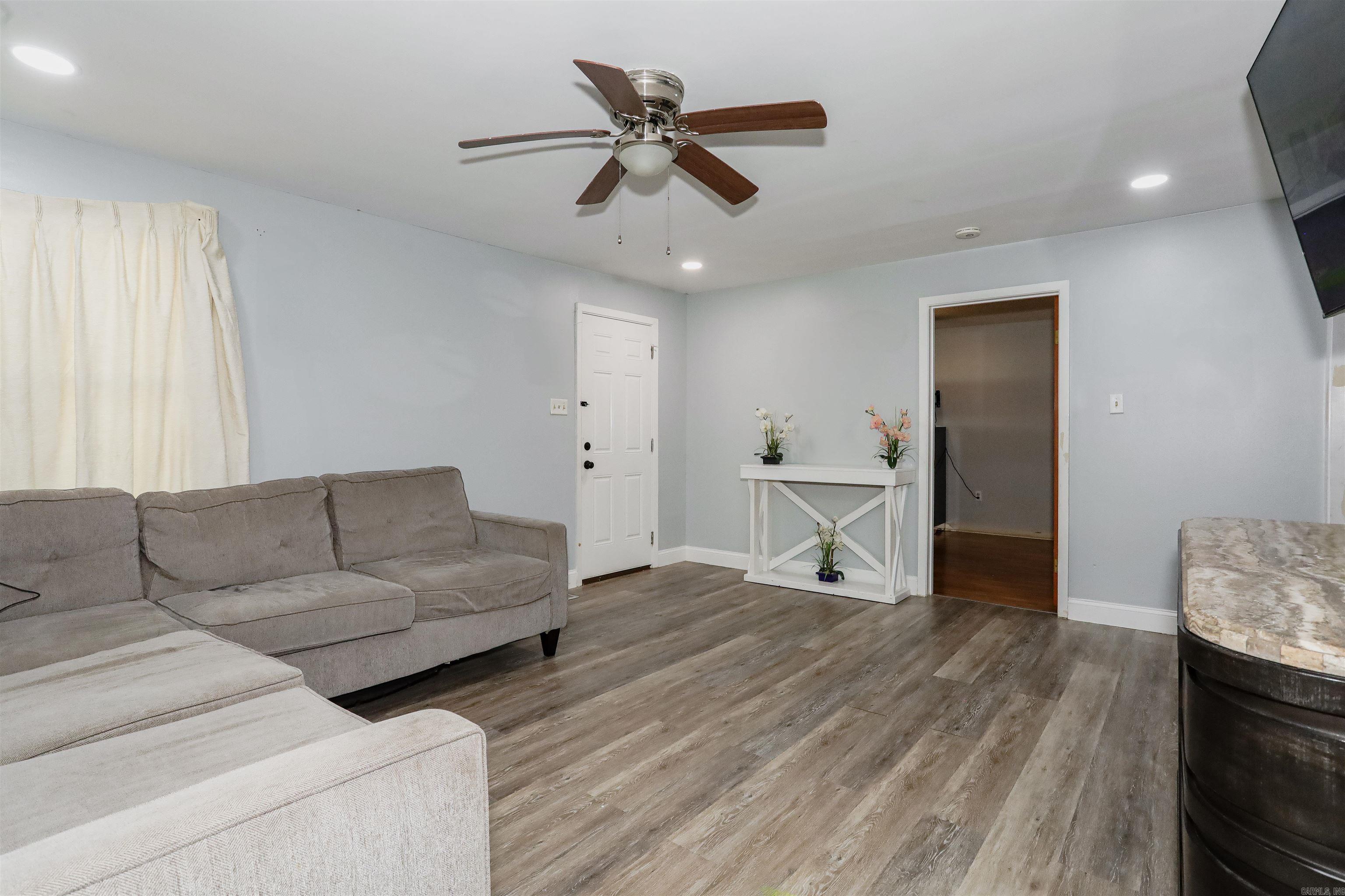 200  Sonnet  Hot Springs, AR