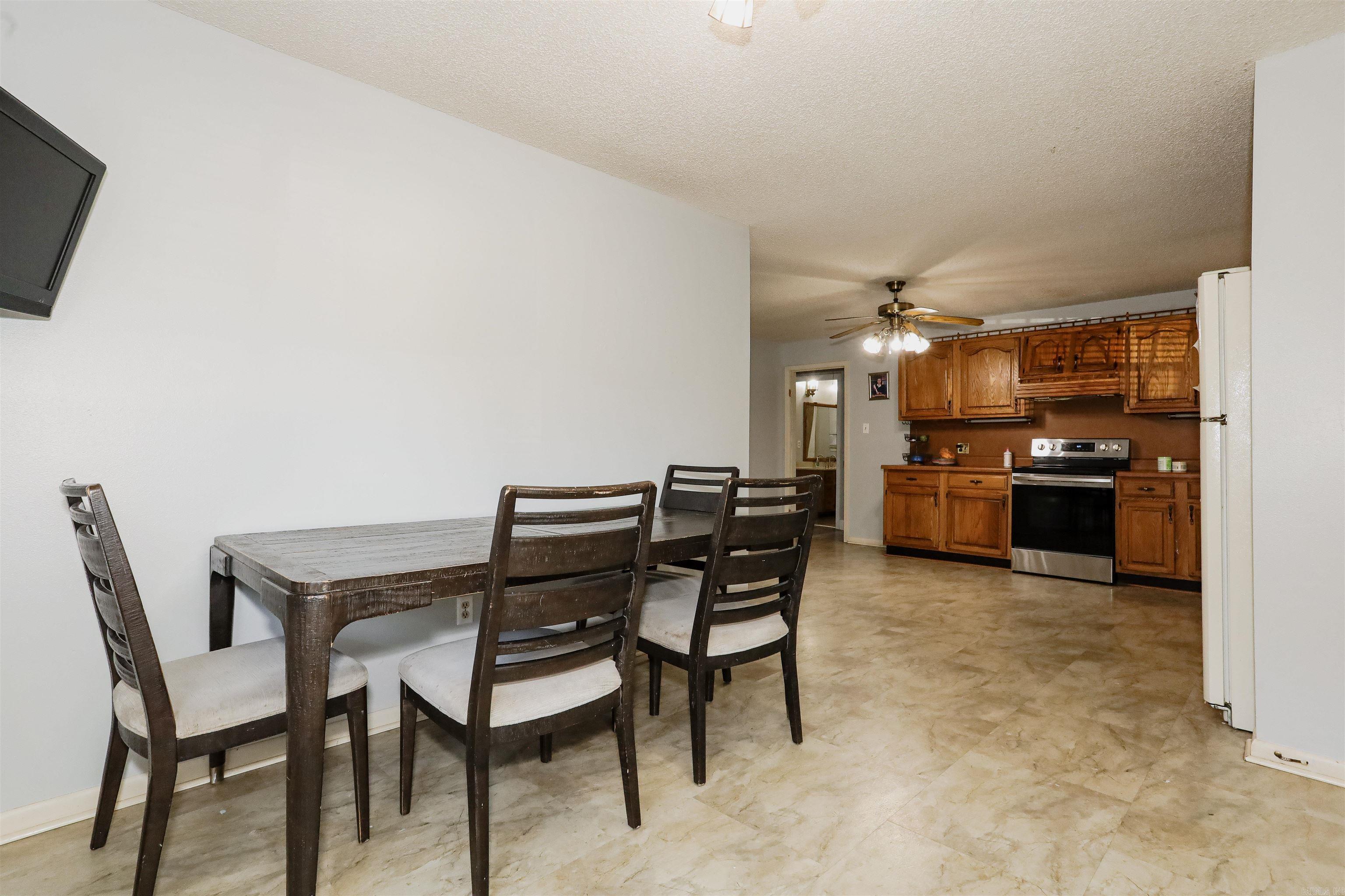 200  Sonnet  Hot Springs, AR