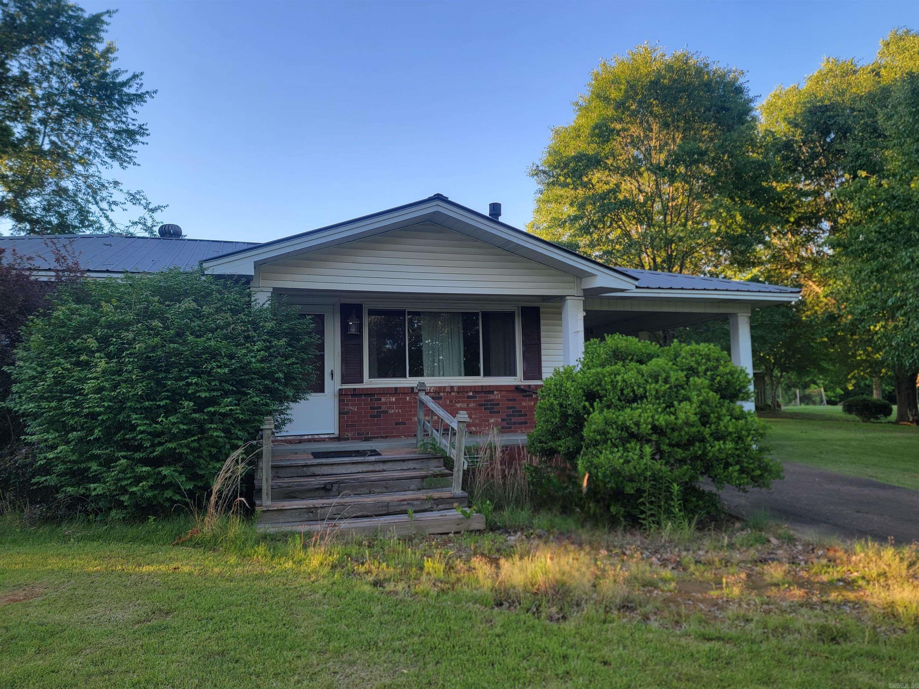 230  Colony  Dover, AR