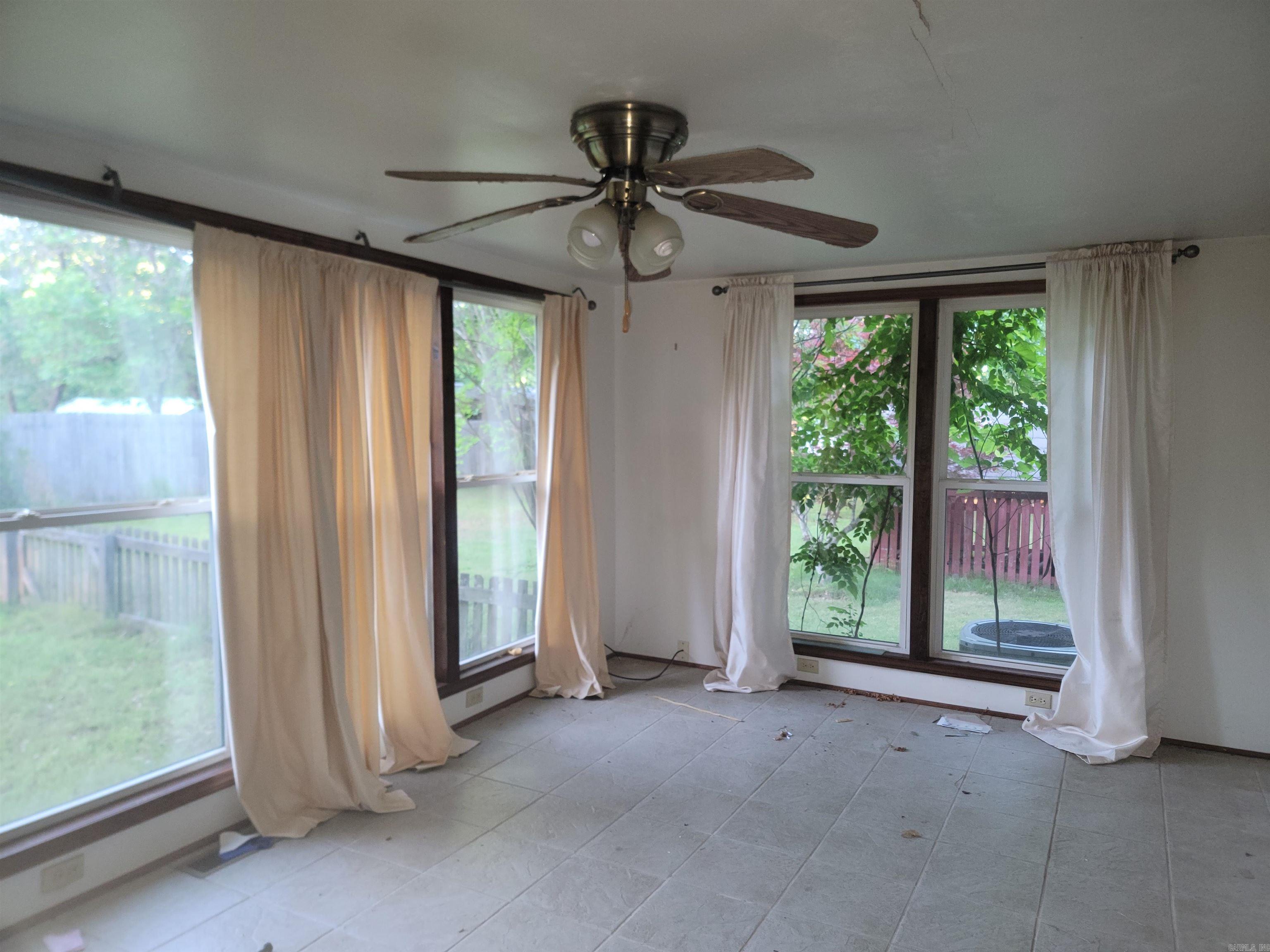 230  Colony  Dover, AR