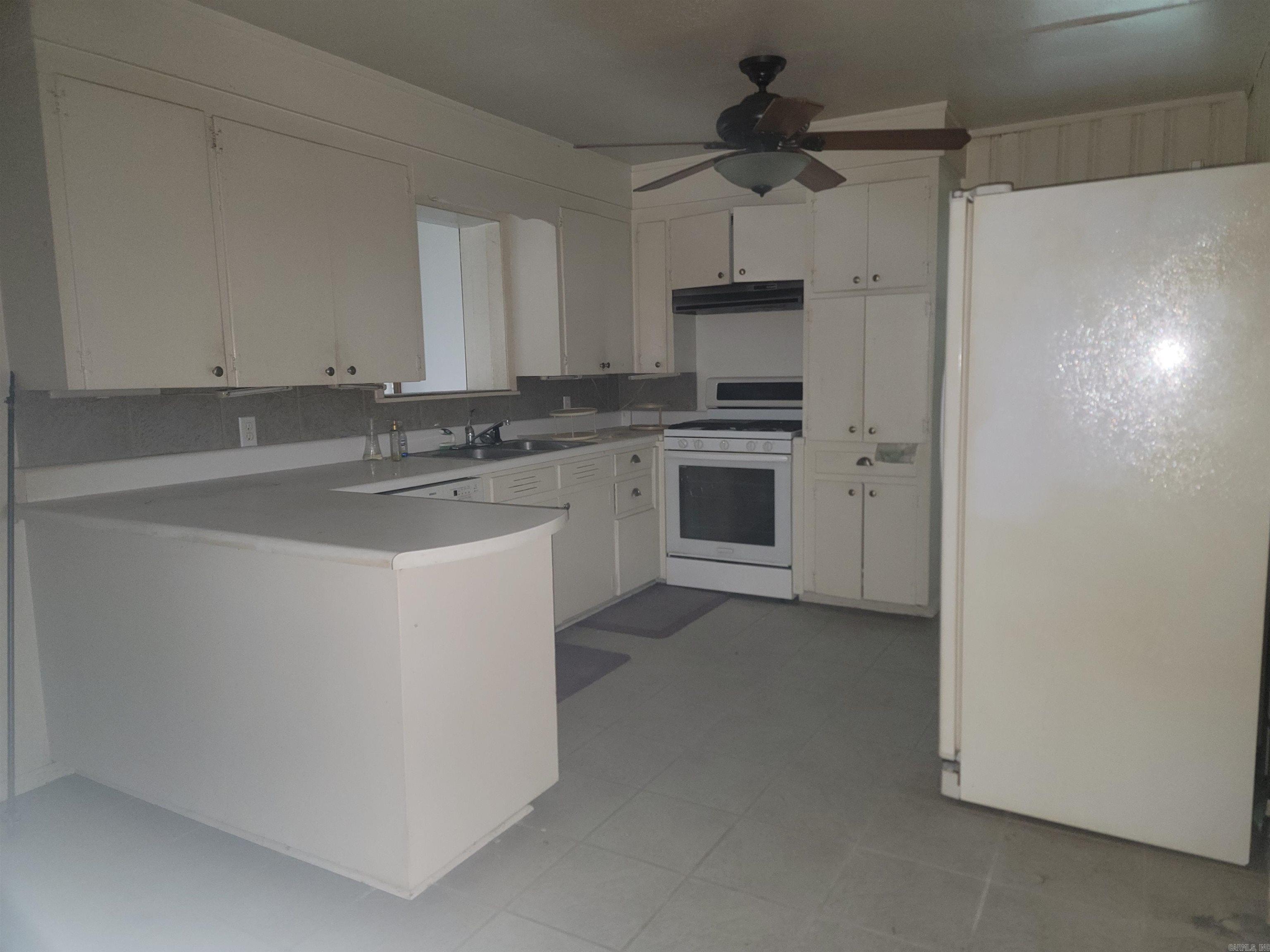 230  Colony  Dover, AR