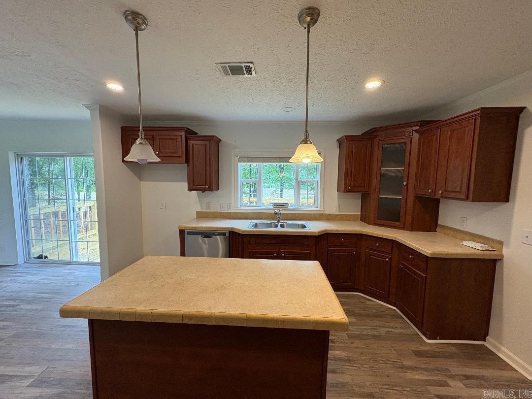 12830  Griffin  Des Arc, AR