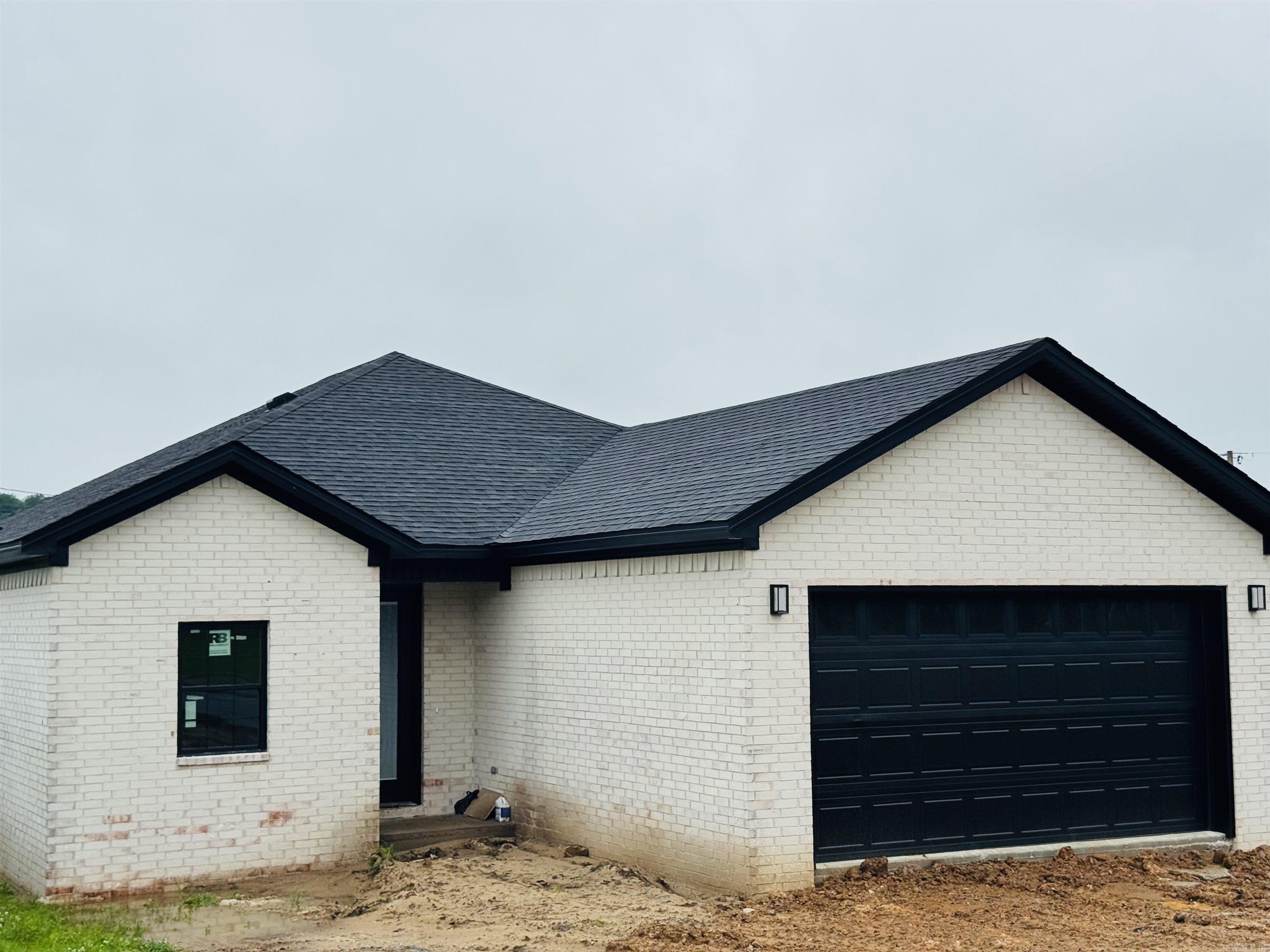207 W military  North Little Rock, AR
