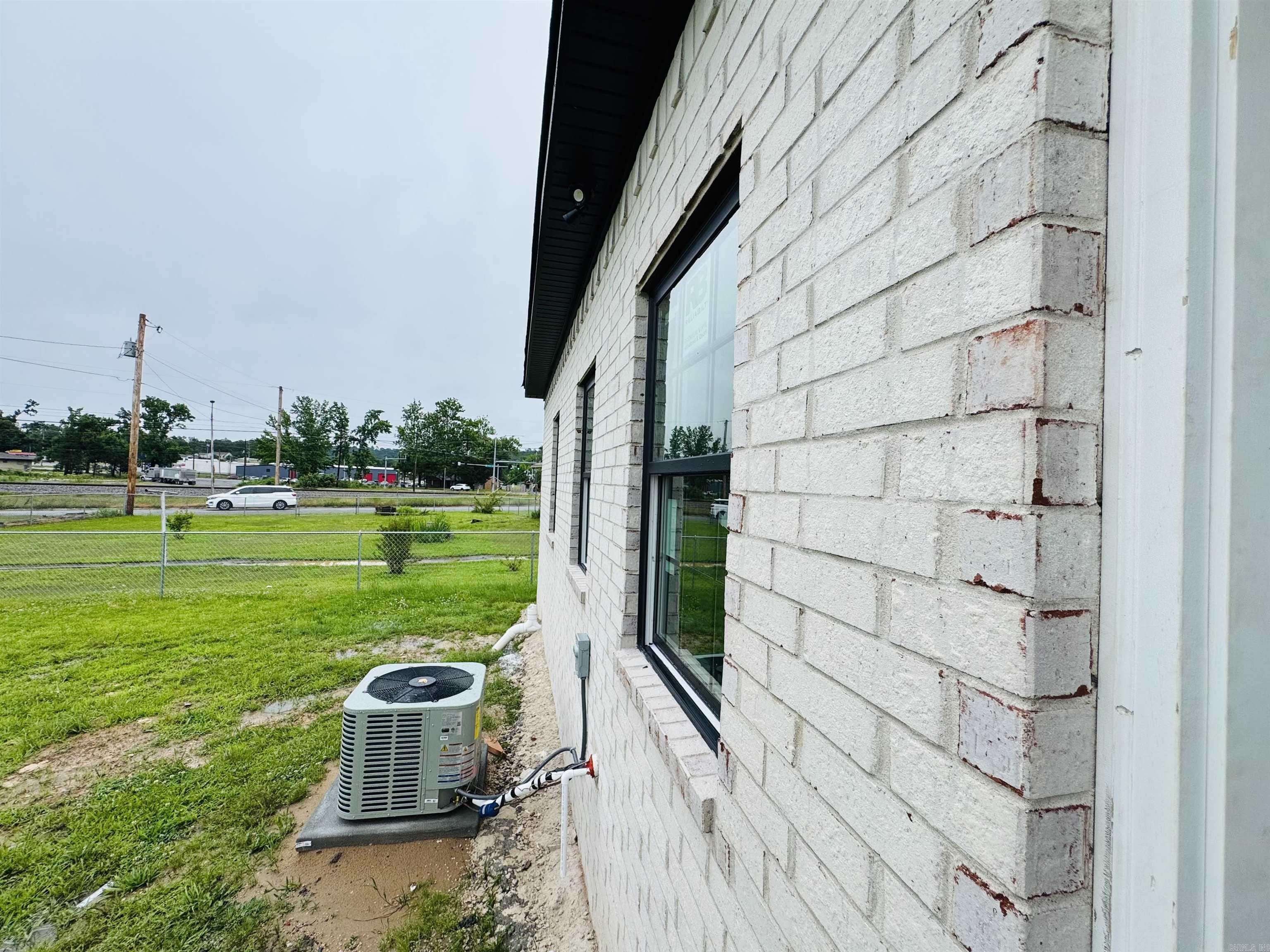 207 W military  North Little Rock, AR