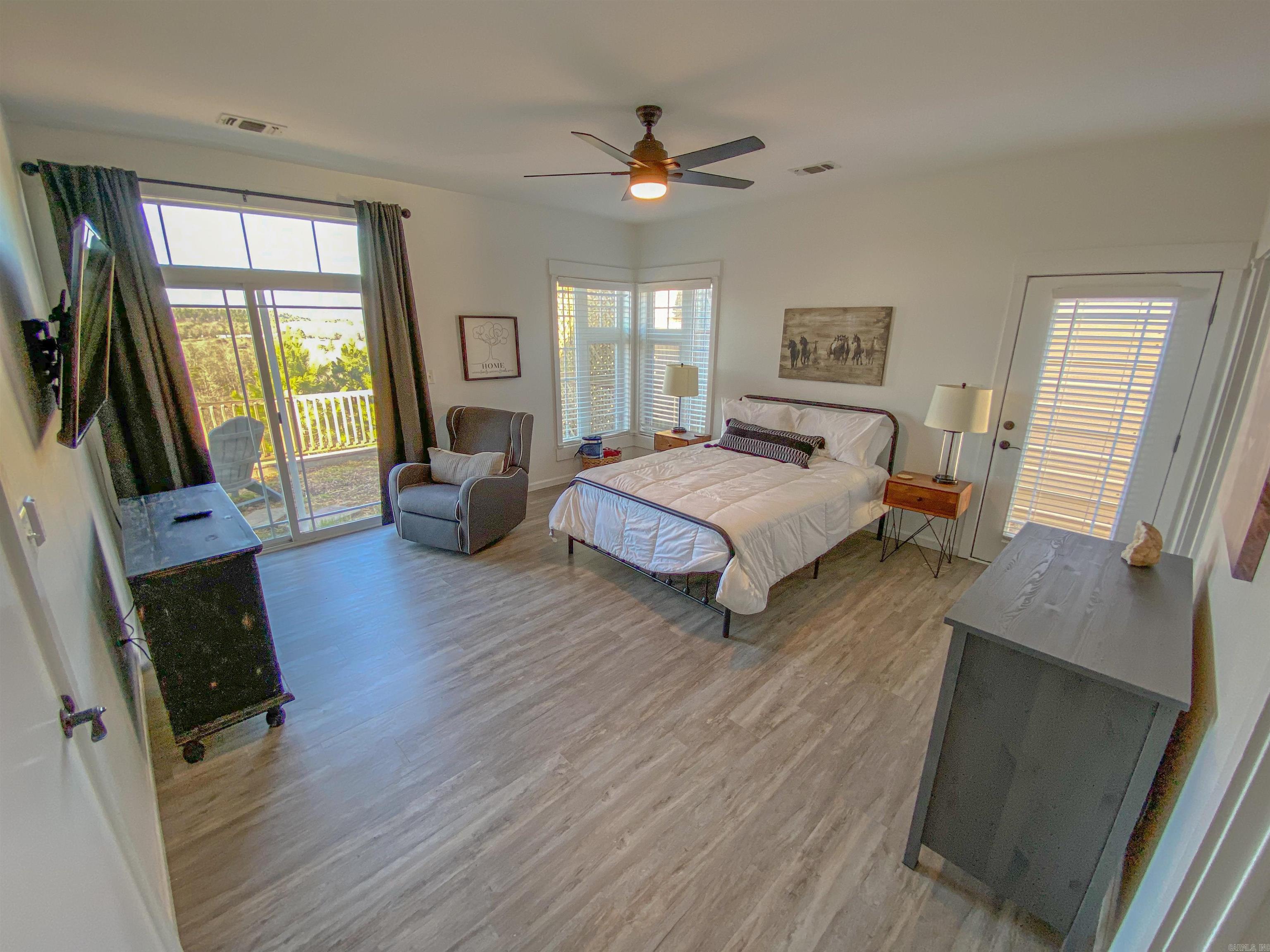 157 E Hawkview Place Royal, AR 71968