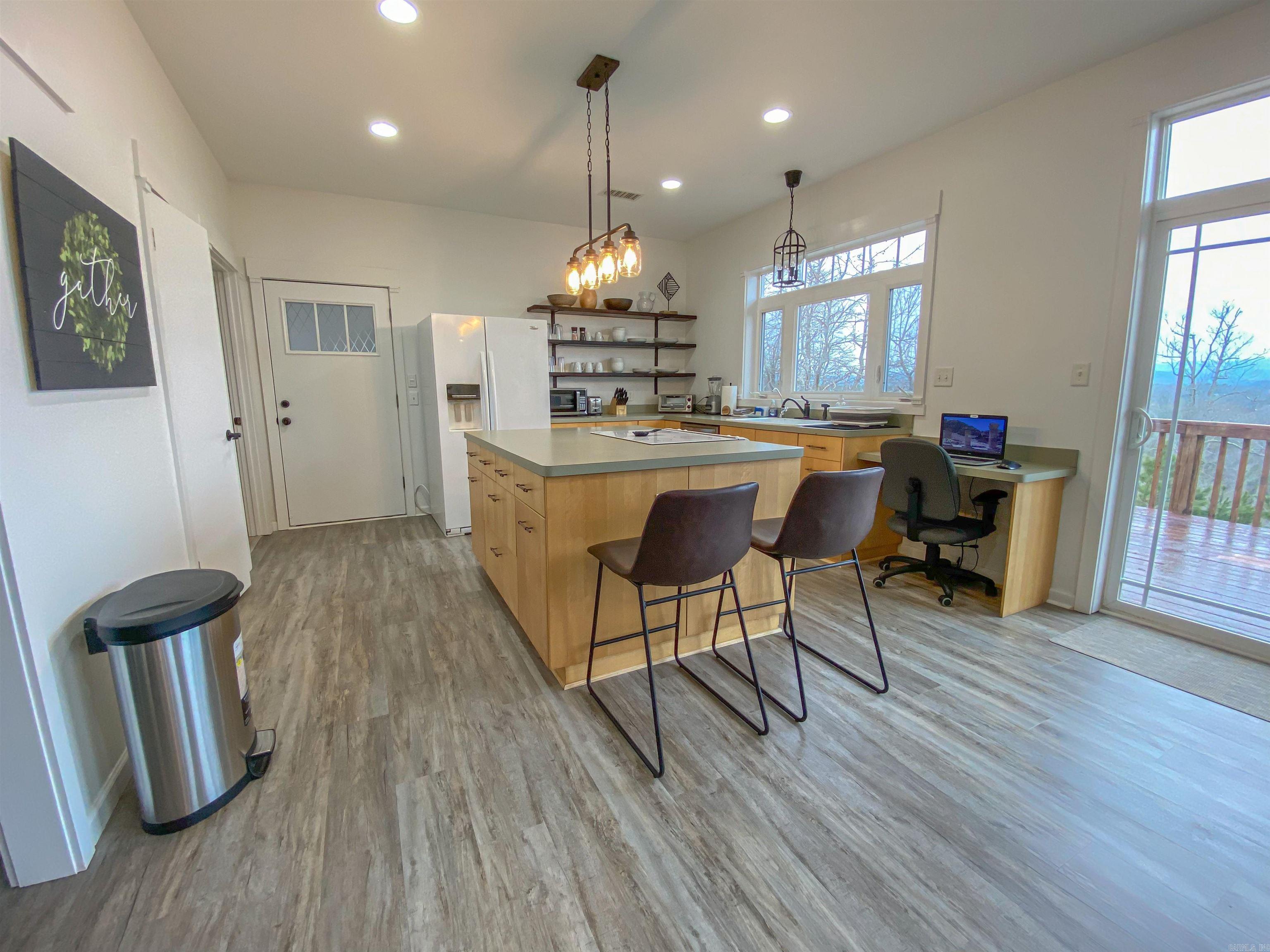 157 E Hawkview Place Royal, AR 71968