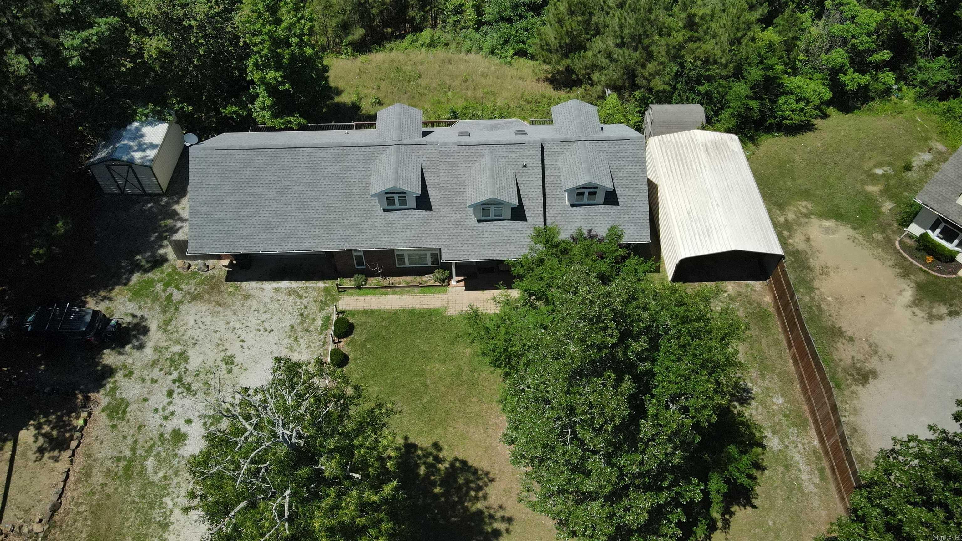 157 E Hawkview  Royal, AR
