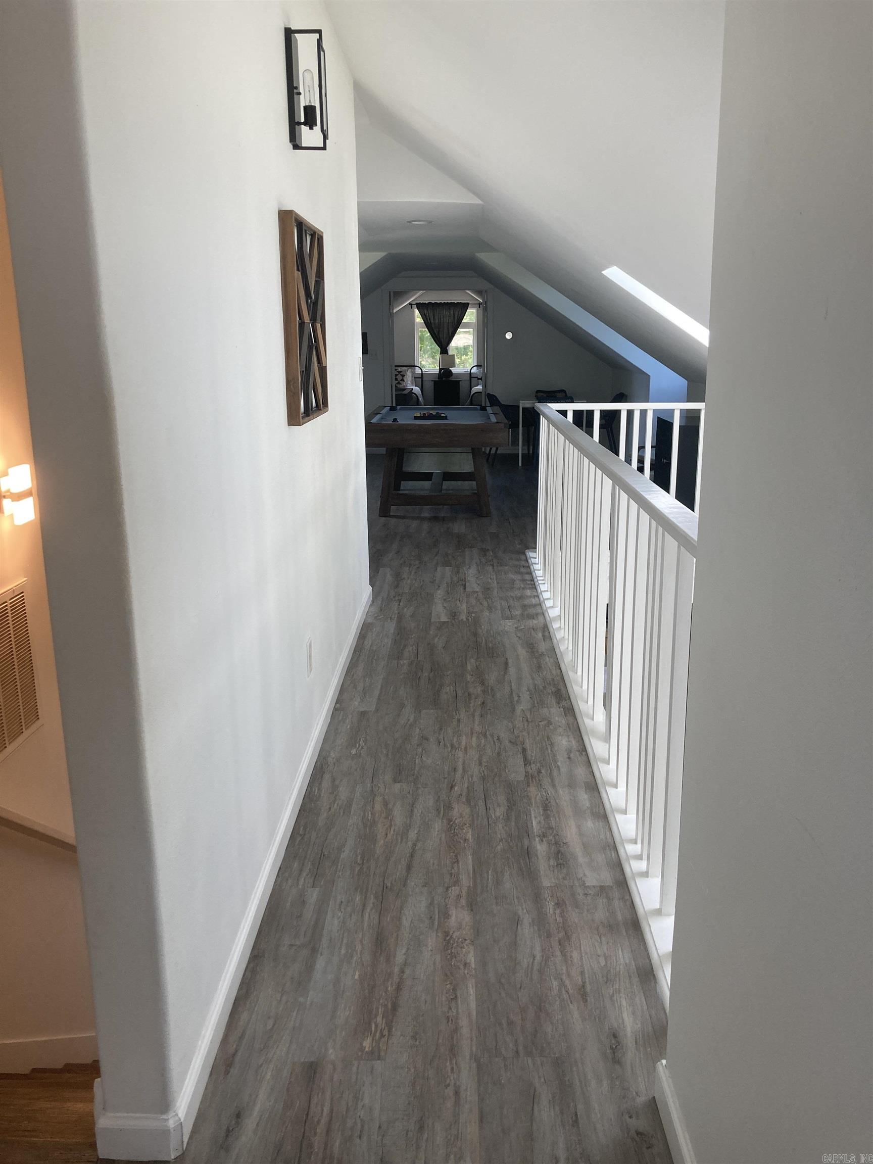 157 E Hawkview  Royal, AR