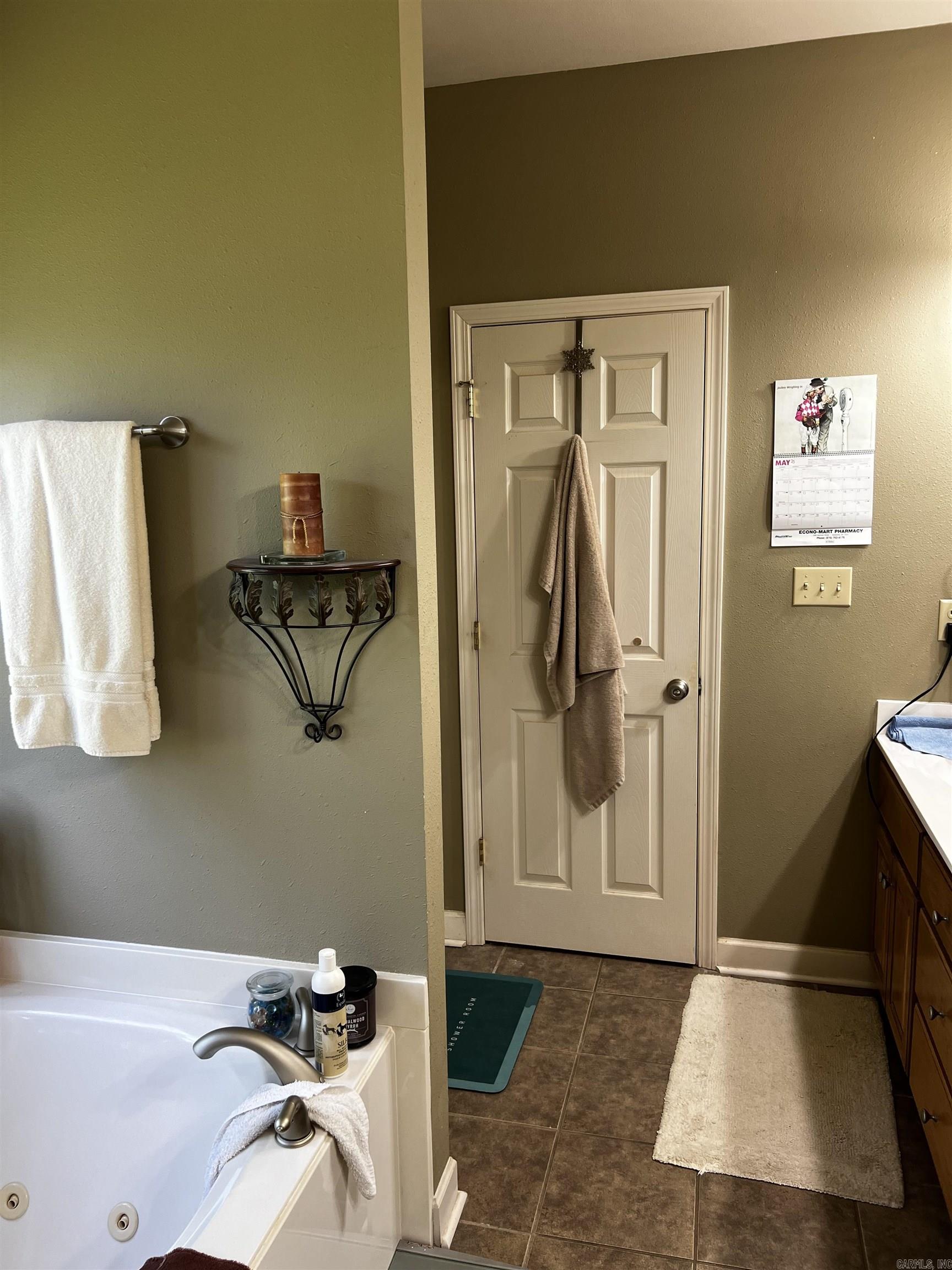 148  Leatherwood  Batesville, AR