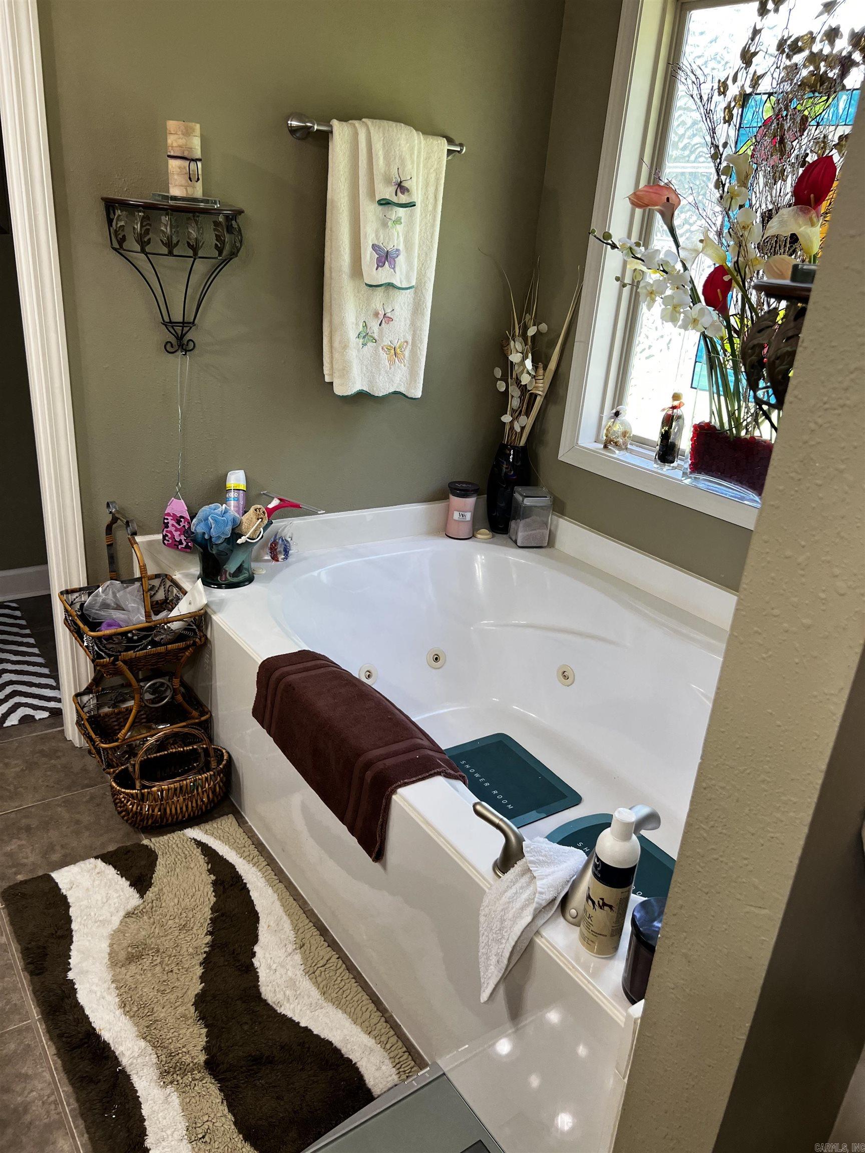 148  Leatherwood  Batesville, AR
