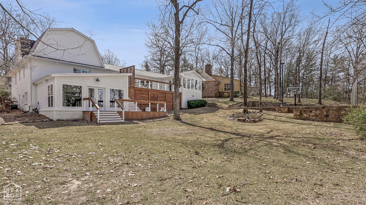 2520  Rosewood  Jonesboro, AR