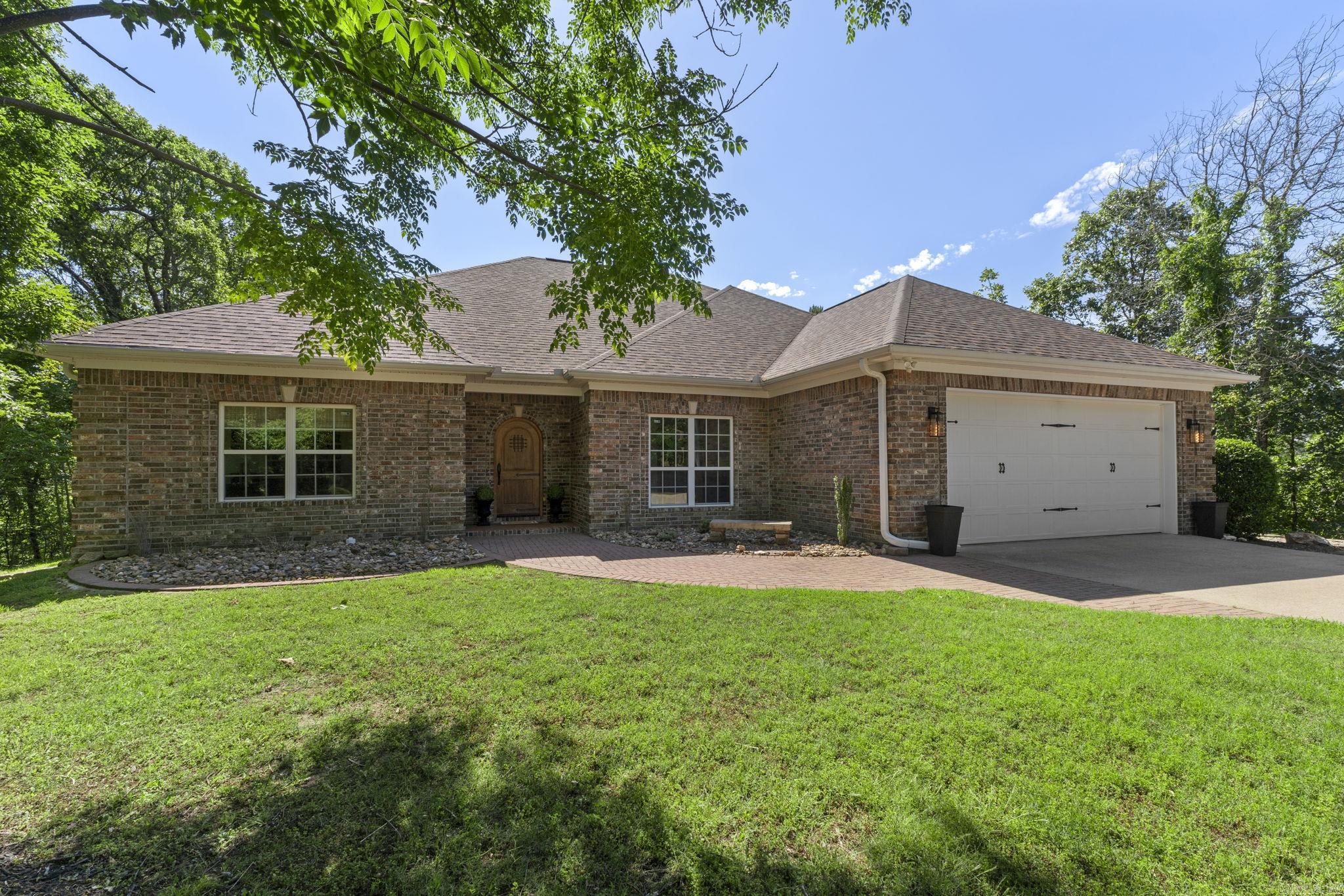 29  Bald Eagle  Paron, AR