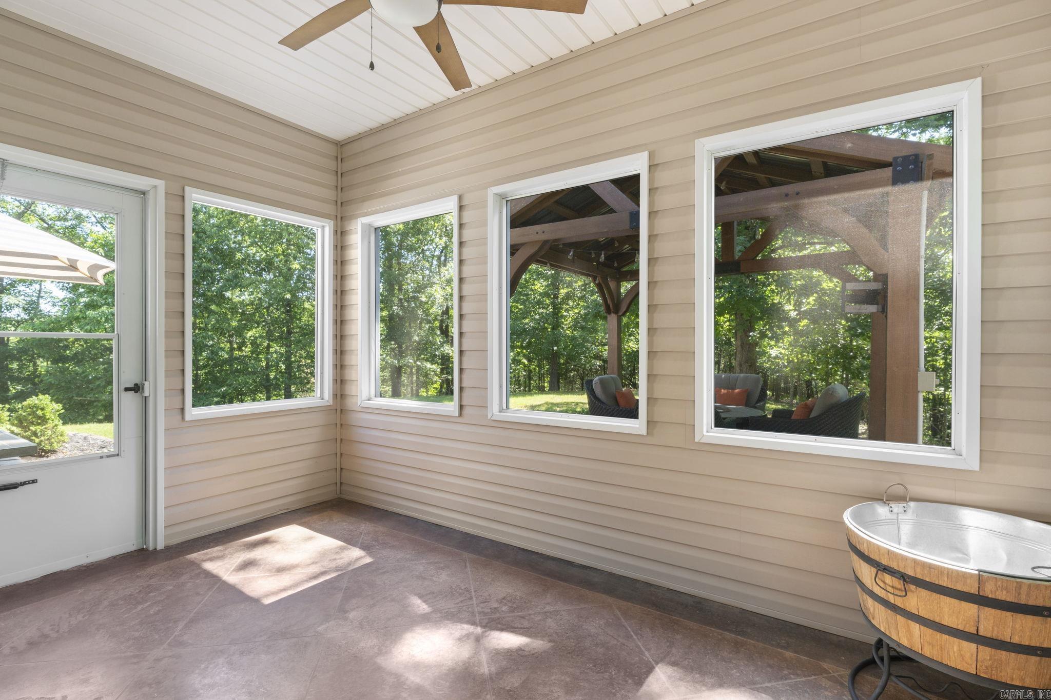 29  Bald Eagle  Paron, AR