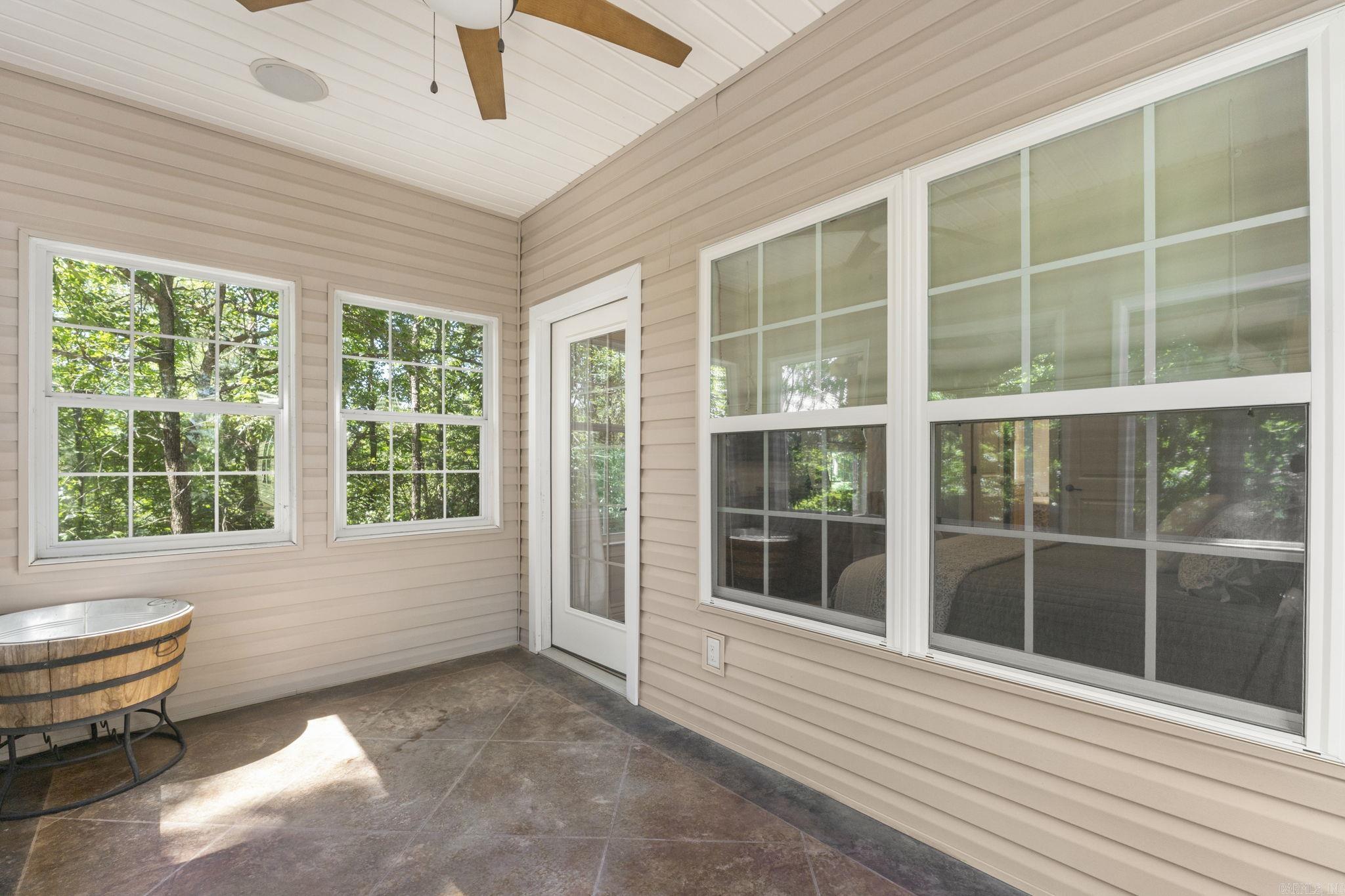 29  Bald Eagle  Paron, AR