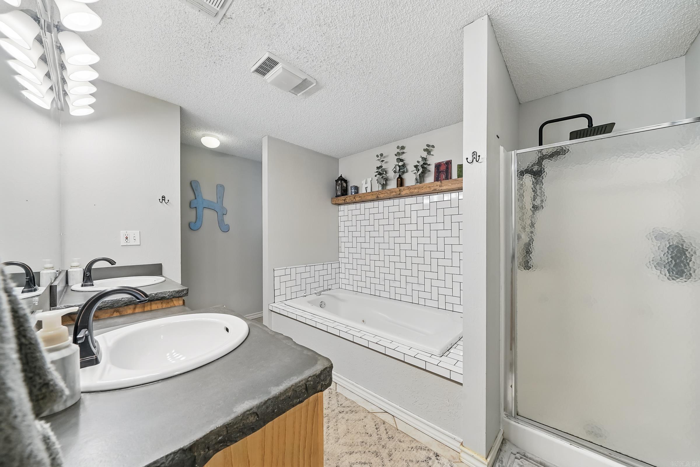 430  Avon  De Queen, AR