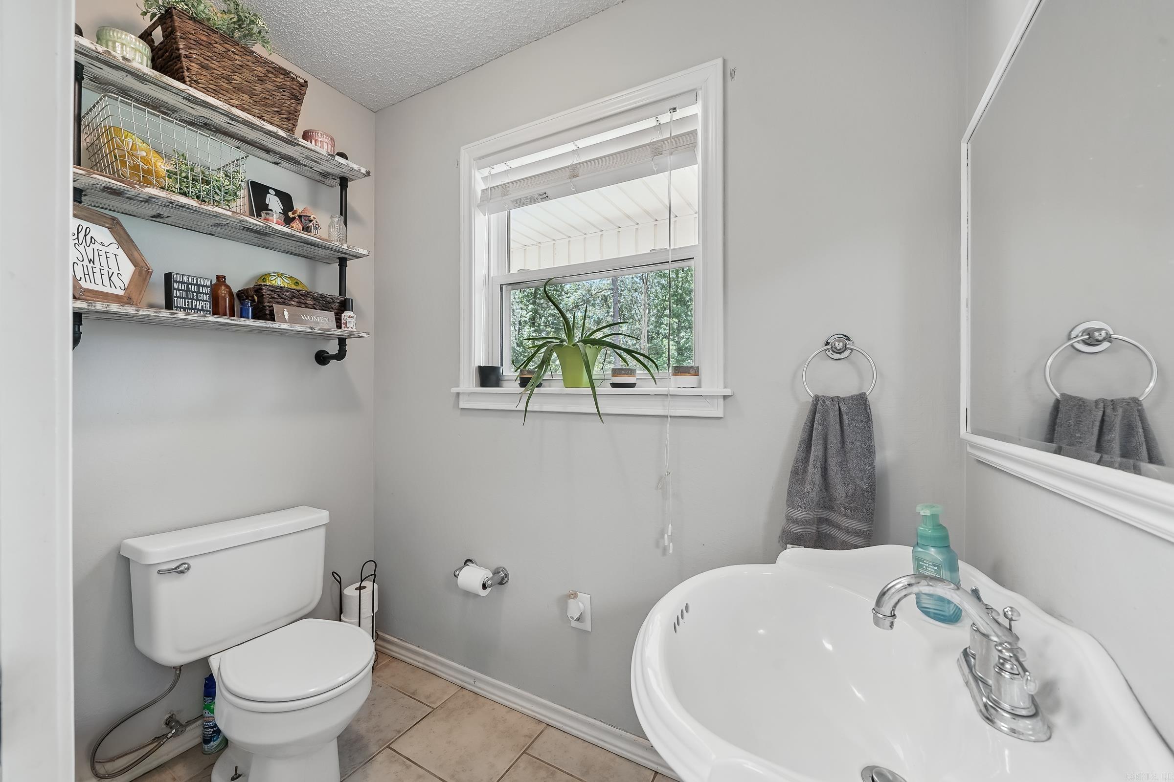 430  Avon  De Queen, AR