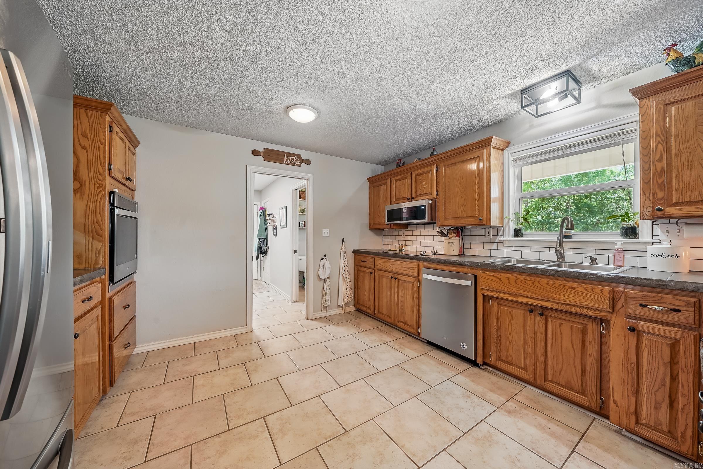 430  Avon  De Queen, AR
