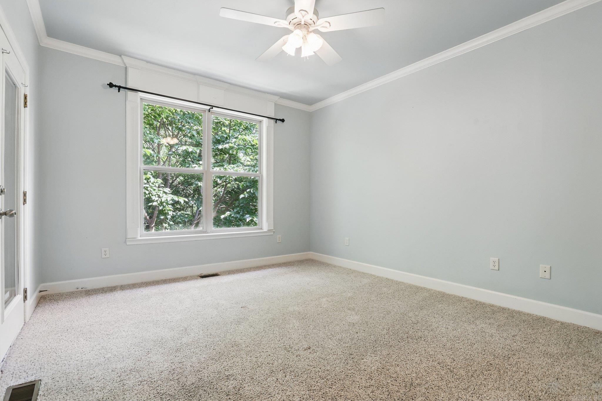 12  Woodfern Dr  Little Rock, AR