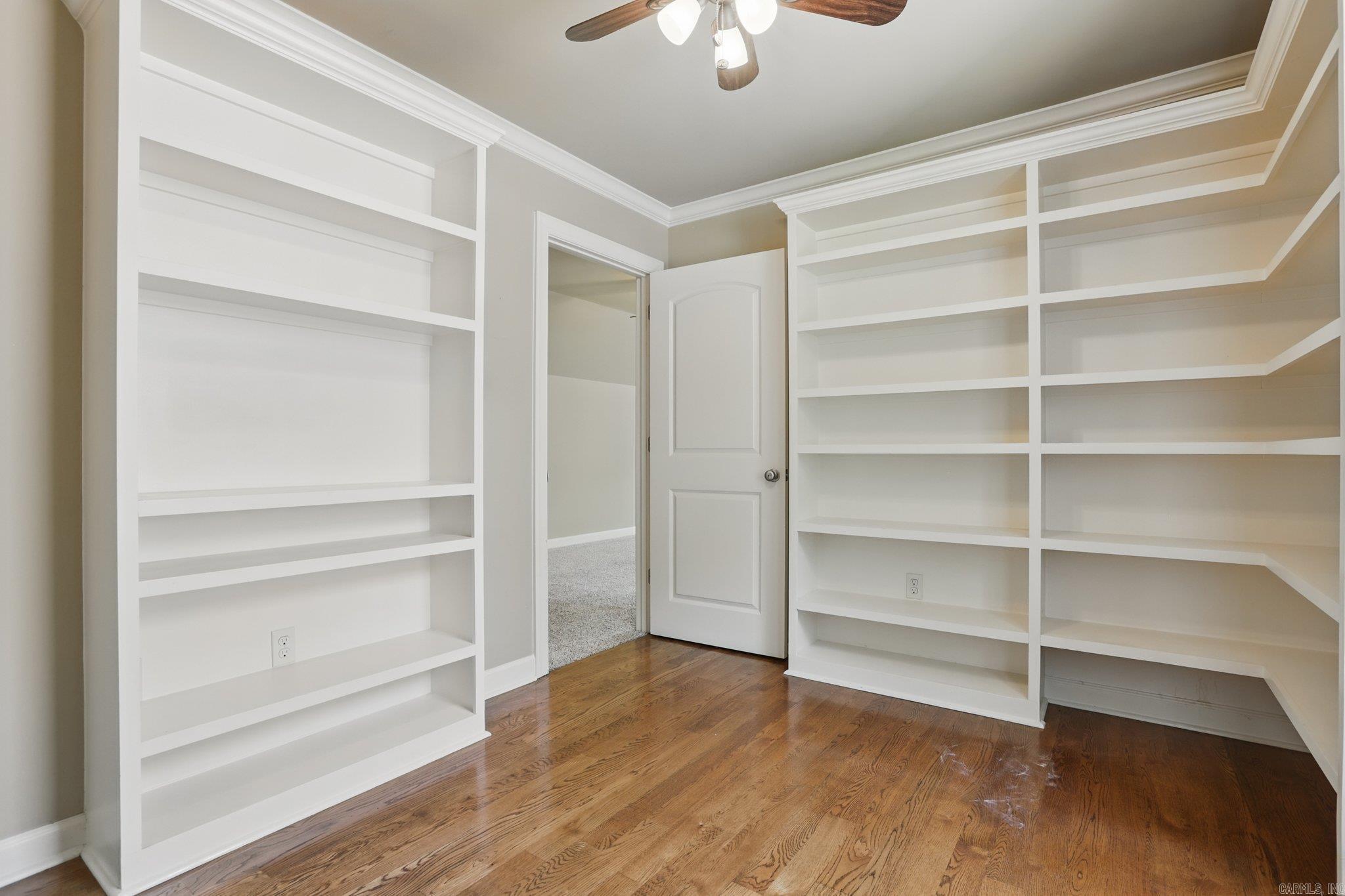 12  Woodfern Dr  Little Rock, AR