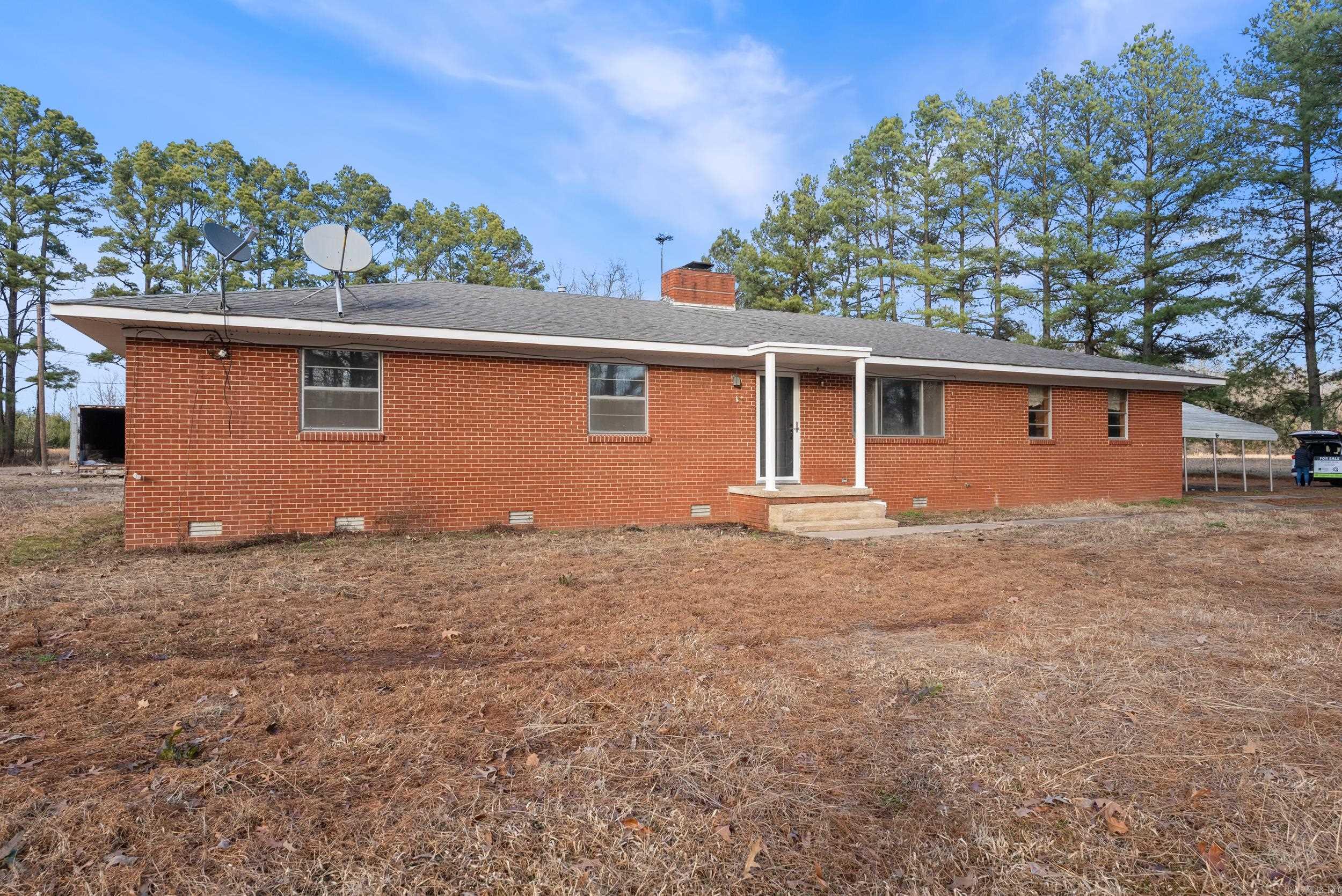 1127 E Highway 64  Bald Knob, AR