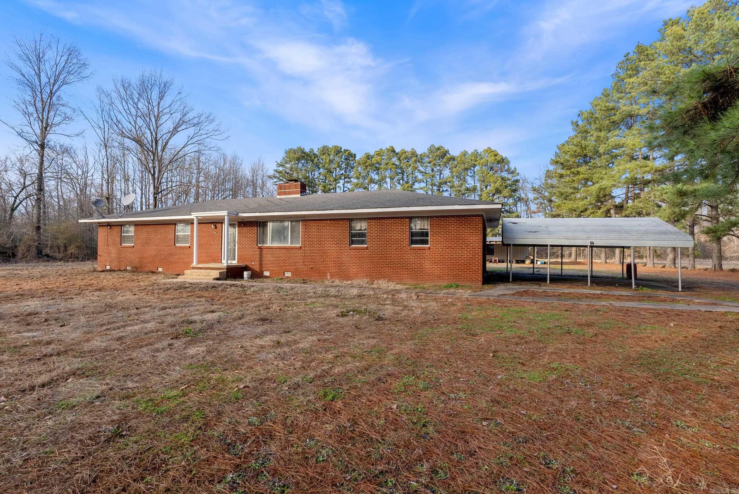 1127 E Highway 64  Bald Knob, AR