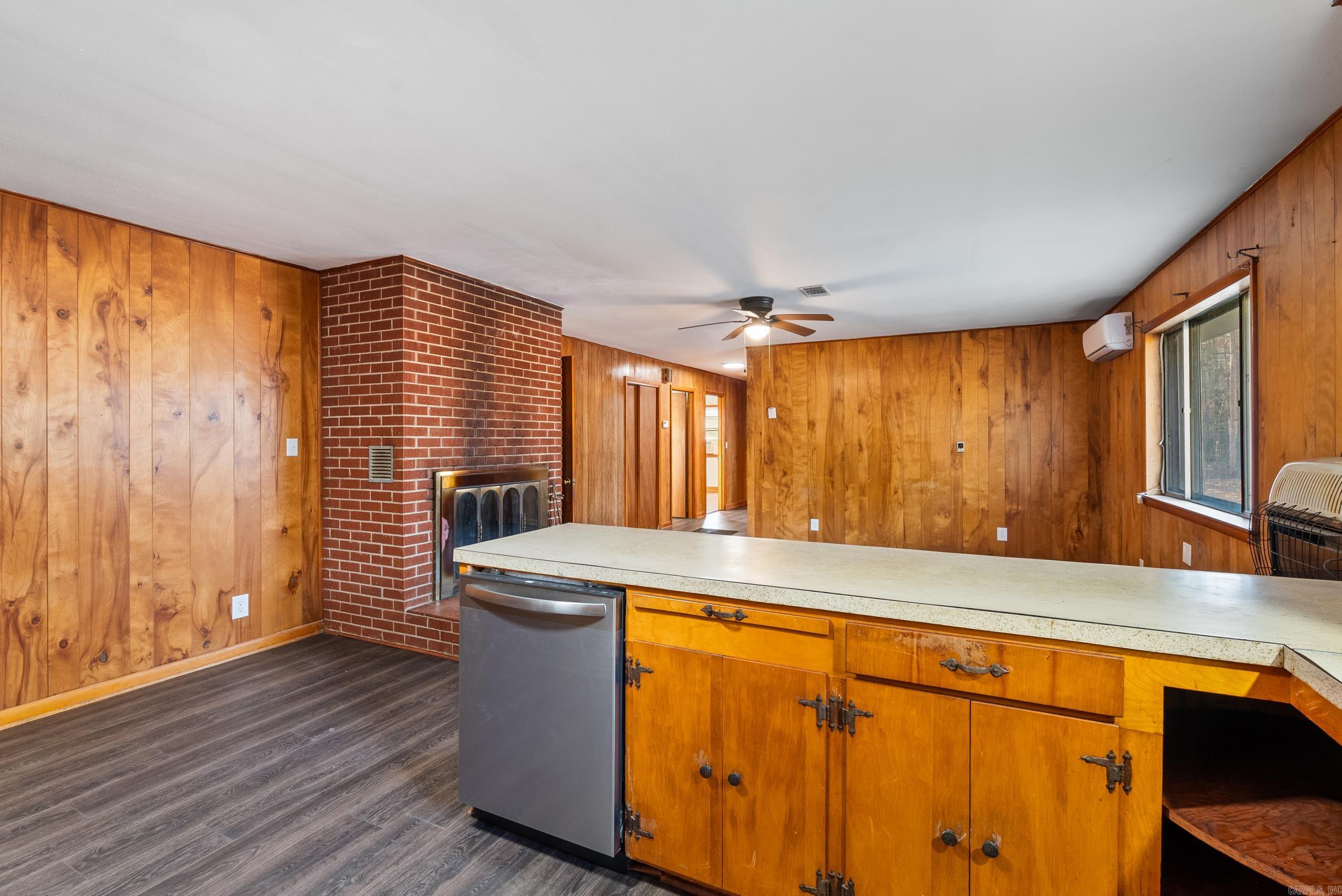 1127 E Highway 64  Bald Knob, AR