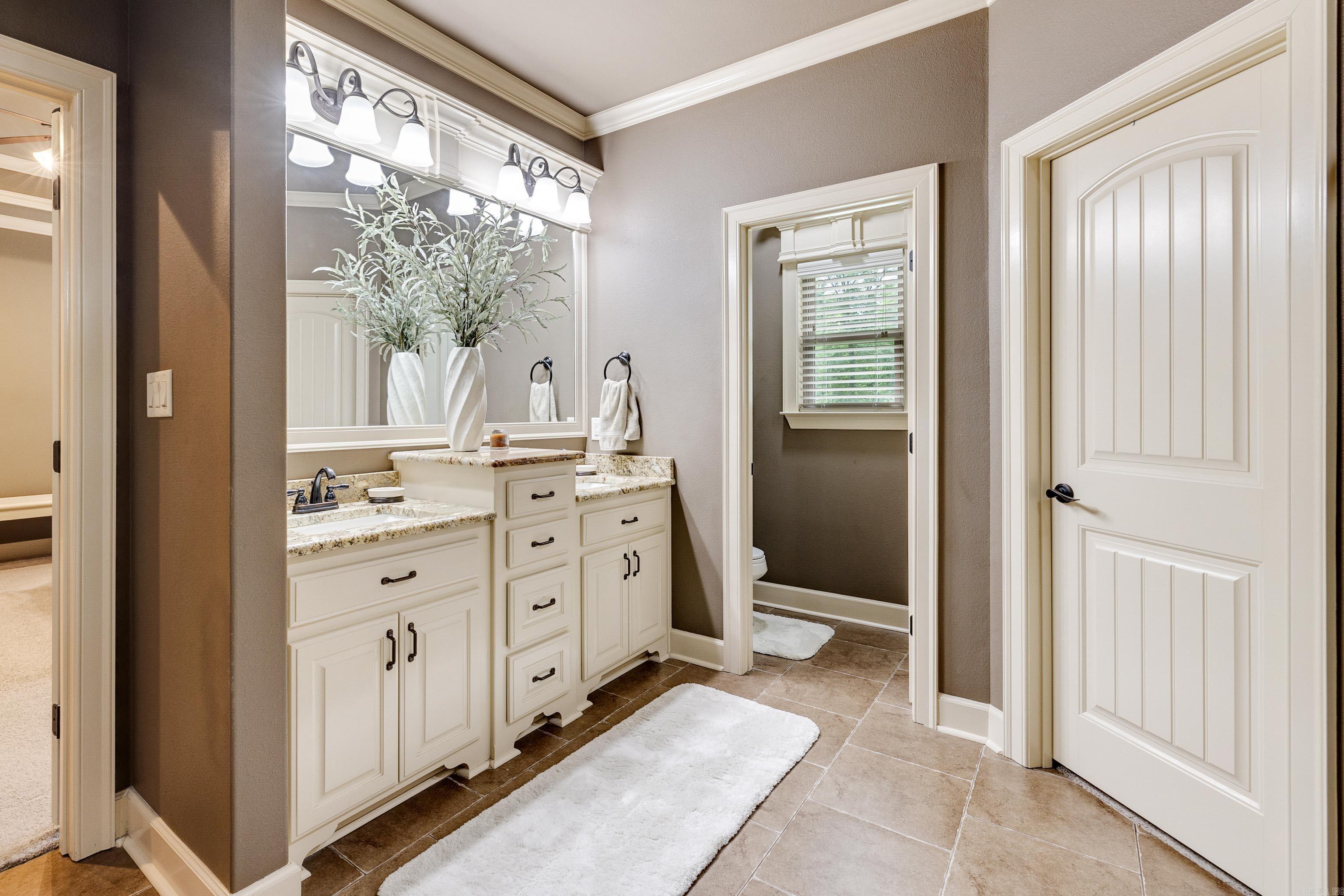 3891  Harrison  Benton, AR